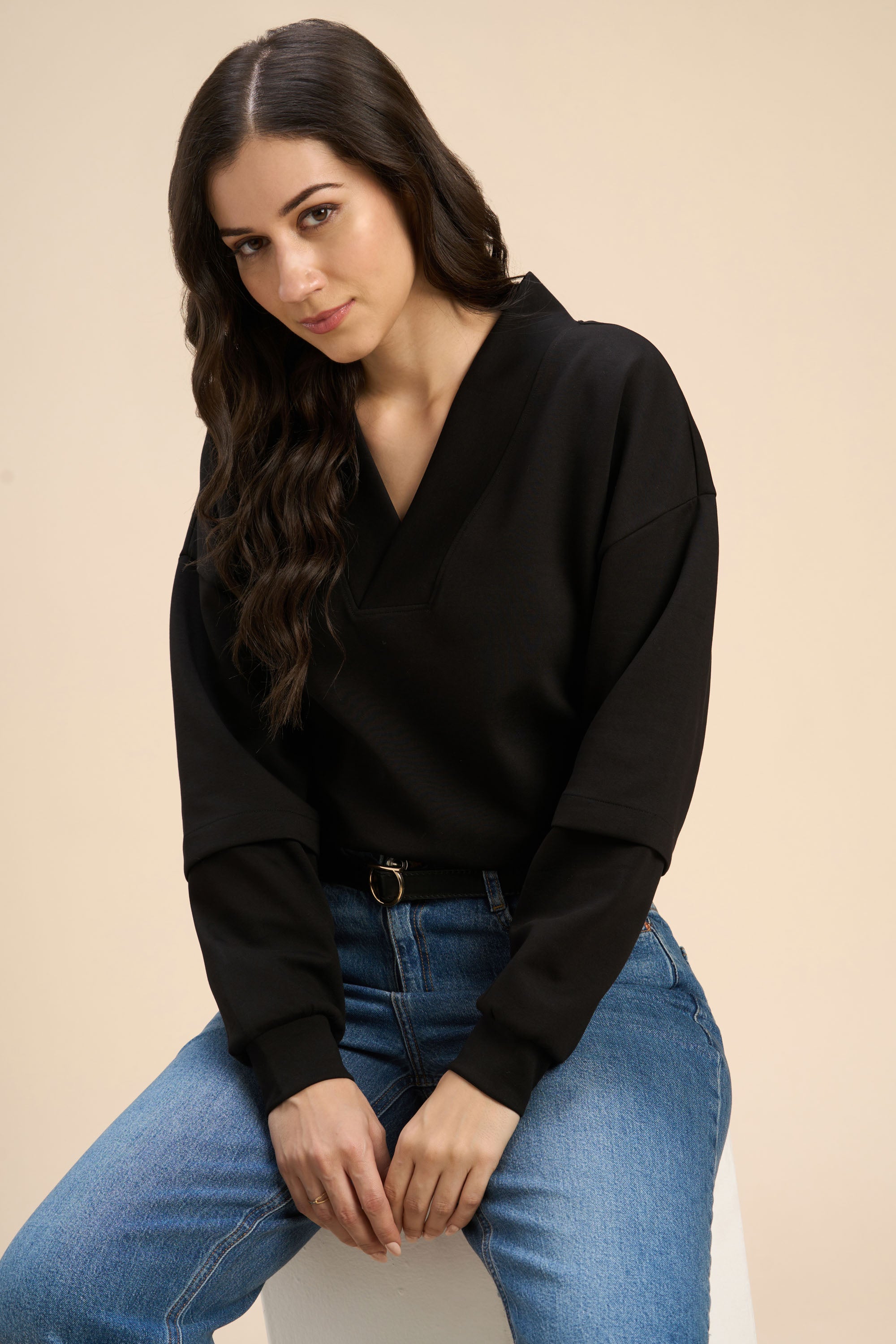 PAMELA V-NECK DROP FULL SLEEVE T-SHIRT IN FLUID JERSEY - Sunday Story