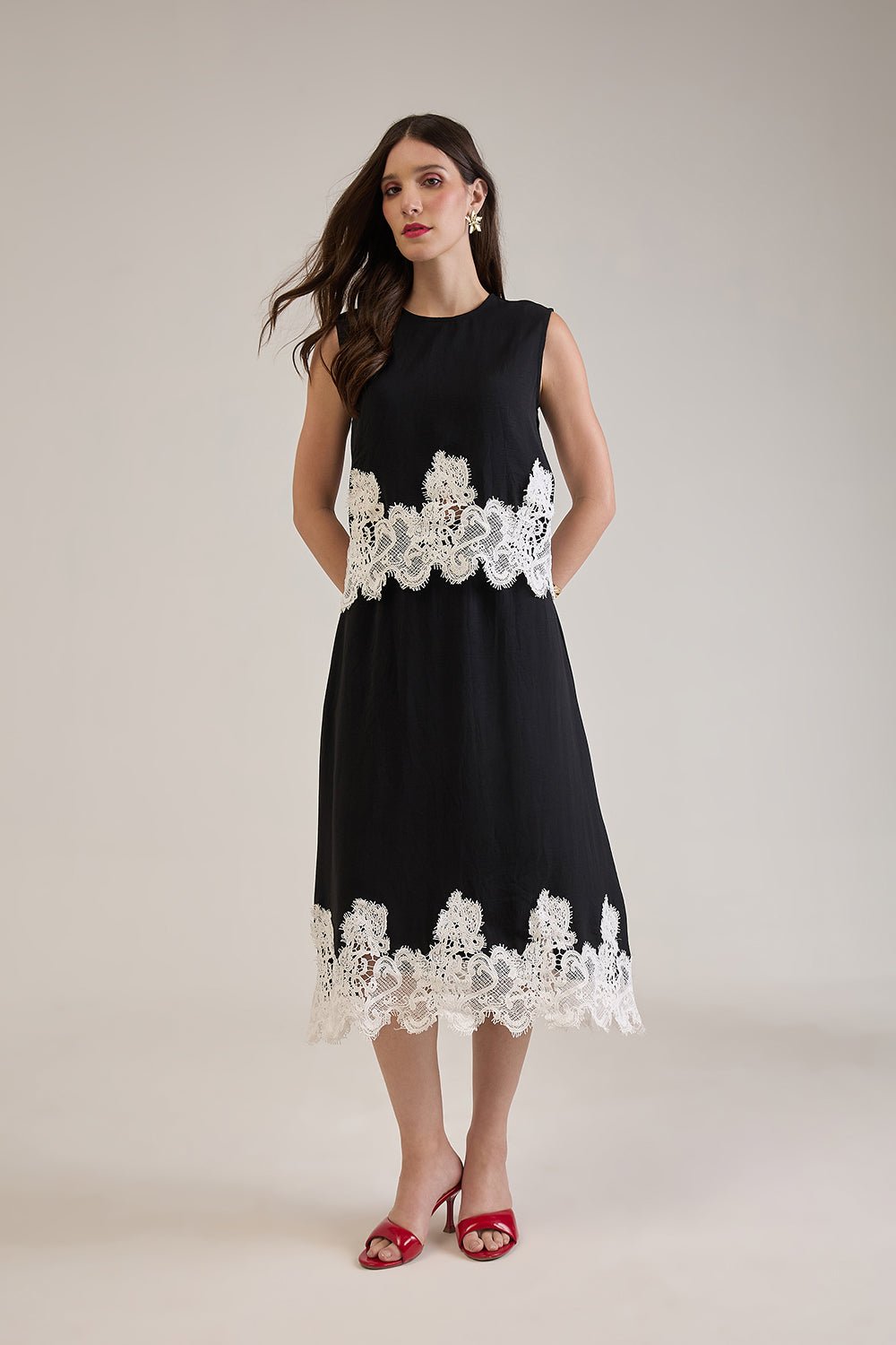 ALVA BLACK & WHITE CONTRAST LACE SKIRT CO-ORD SET - Sunday Story