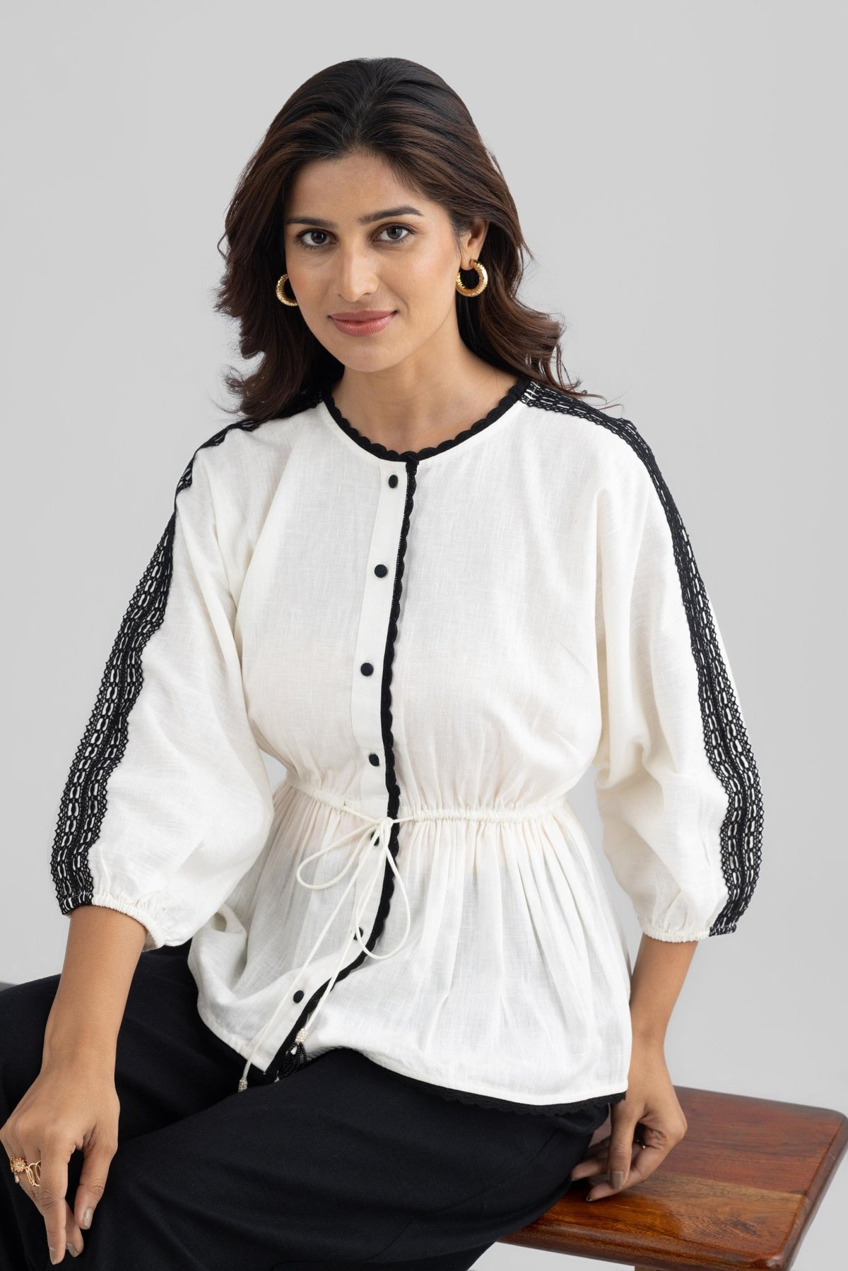 BERN LINEN PEPLUM TOP WITH CONTRAST LACE DETAIL - Sunday Story