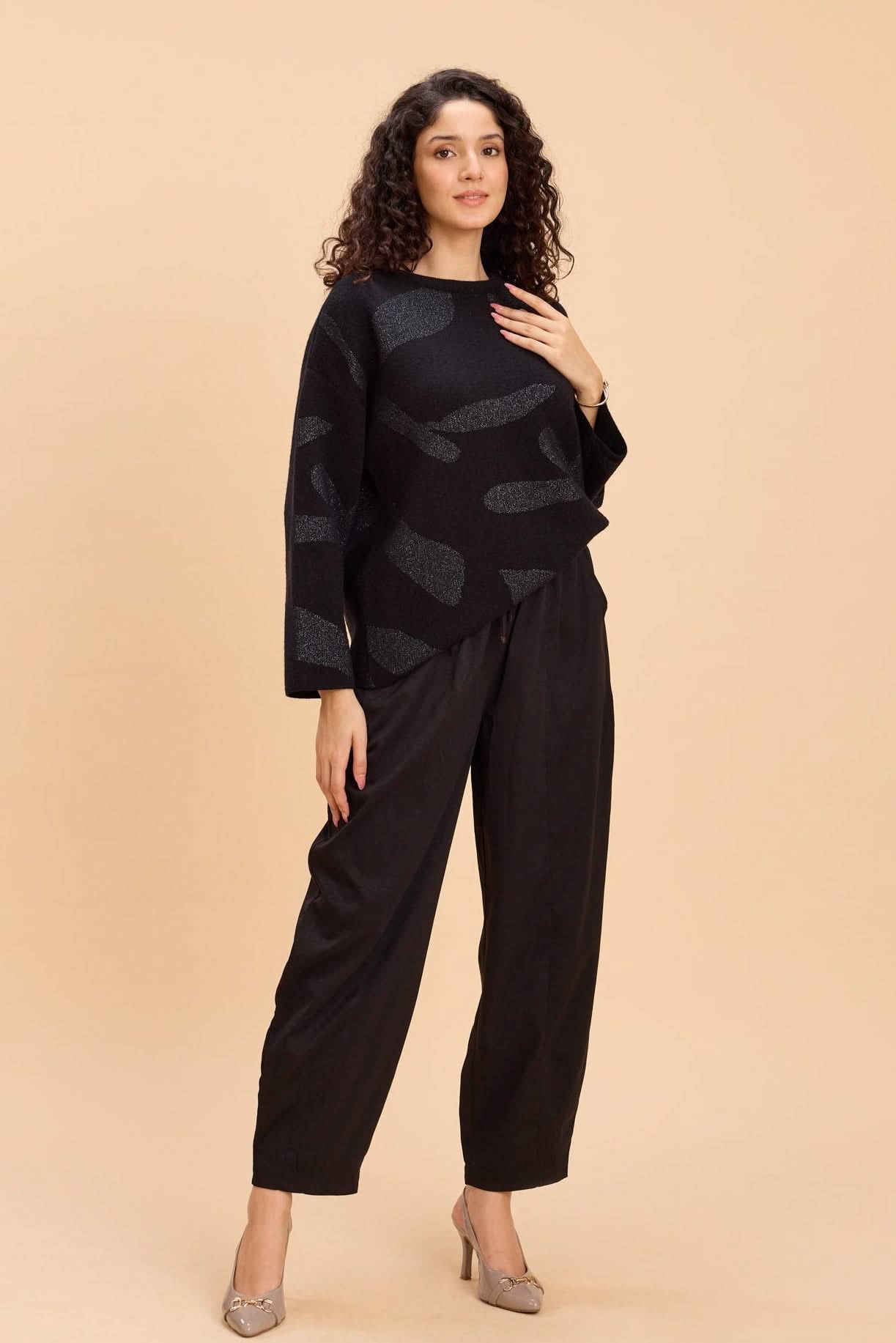 FIONA ROUND NECK PULLOVER WITH LUREX JACQUARD PATTERN - Sunday Story