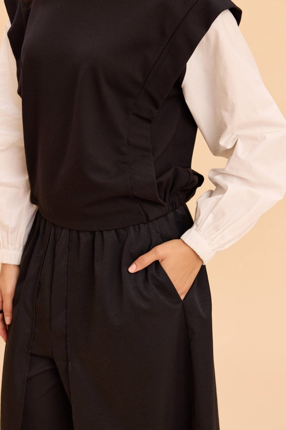 HARIS FAUX LAYERED T-SHIRT WITH VOLUMINOUS SLEEVES - Sunday Story