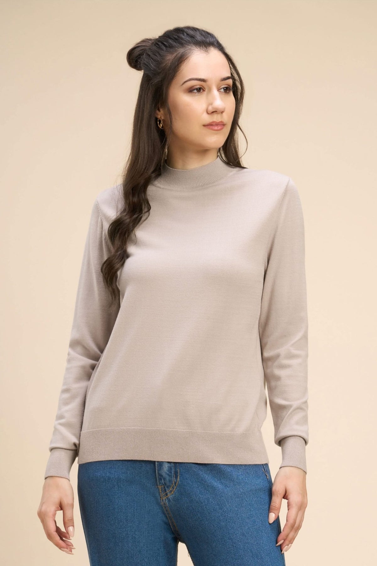 HONEY VISCOSE HIGH NECK PULLOVER - Sunday Story