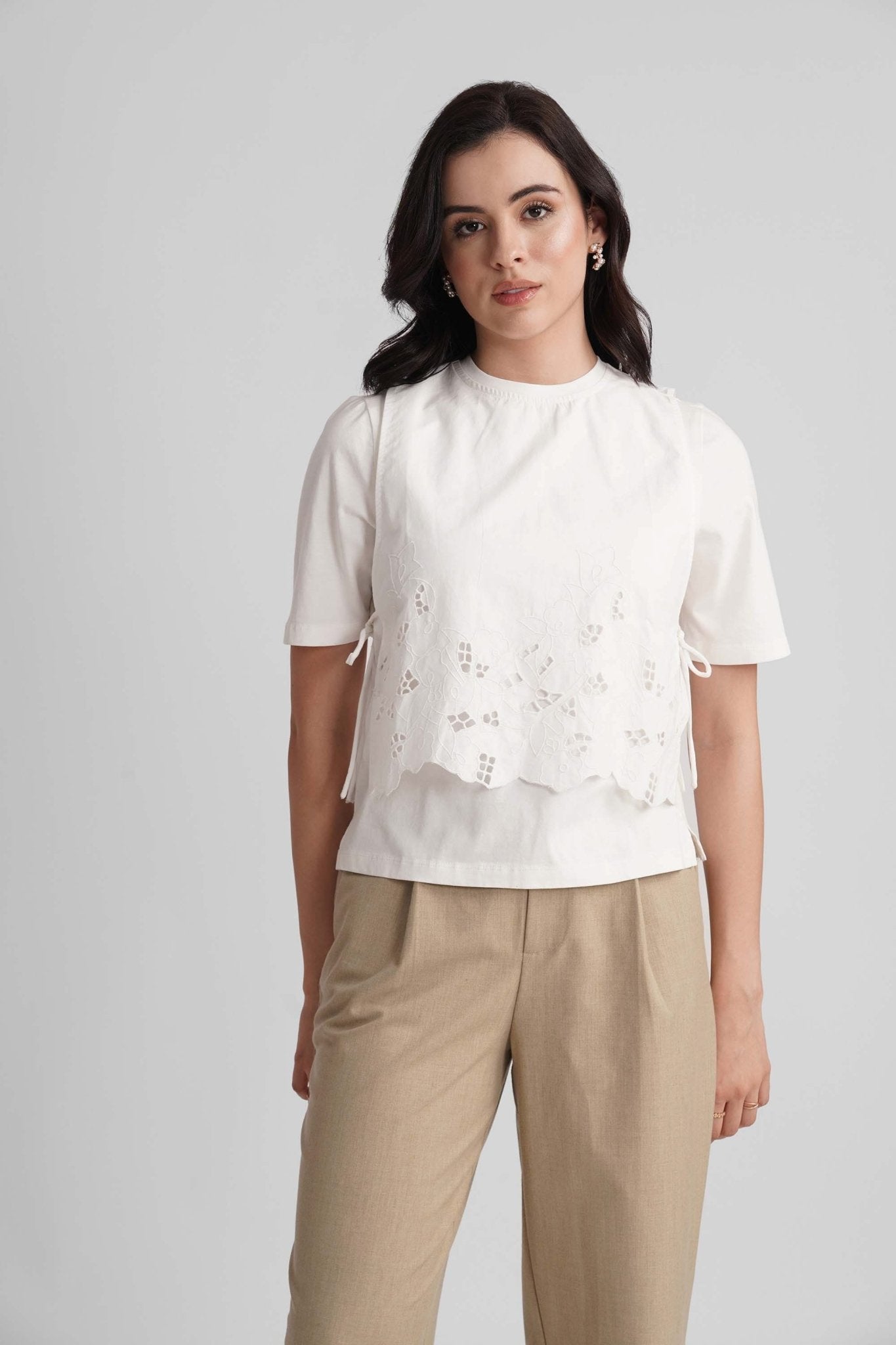 IBIZA COTTON T-SHIRT WITH EMBROIDERED BIB - Sunday Story