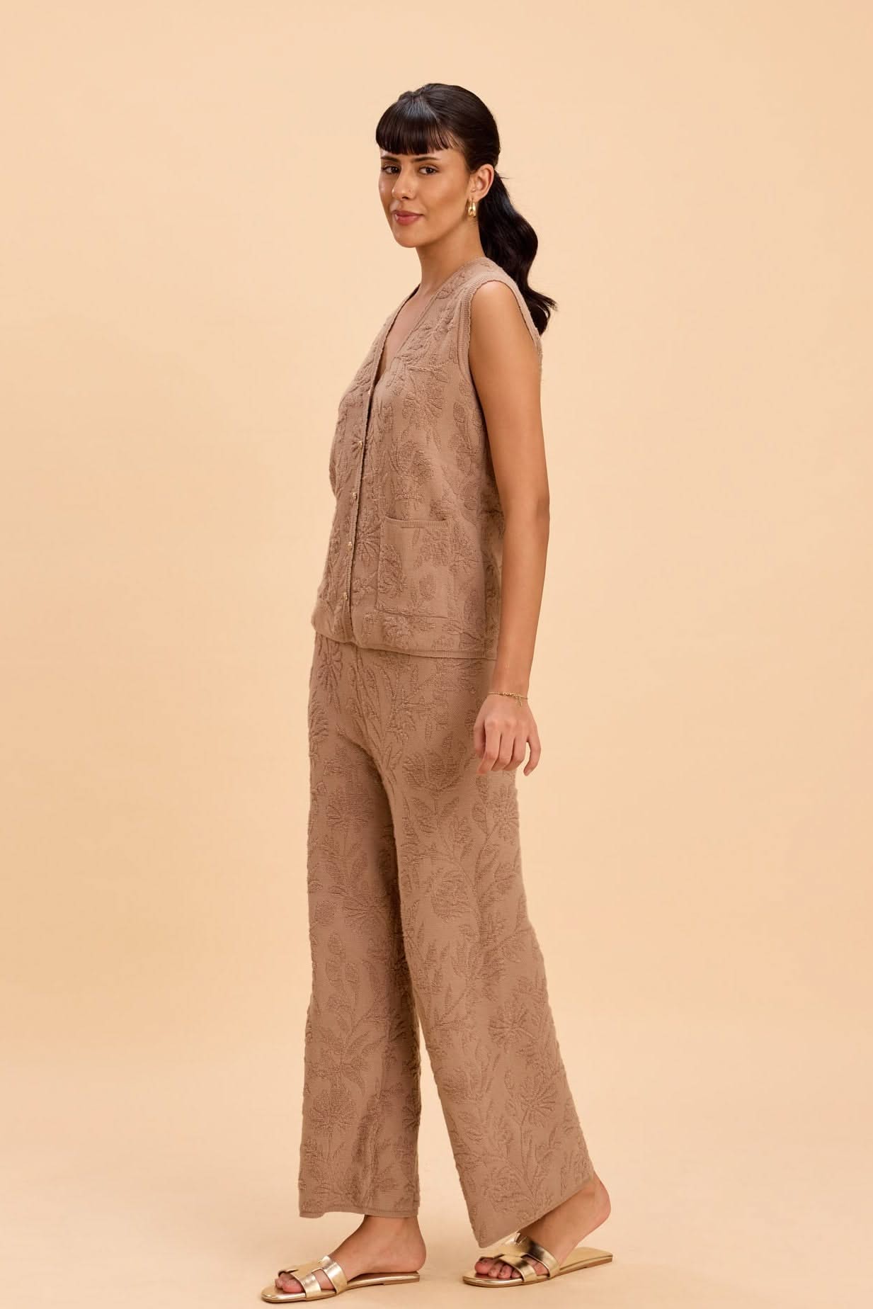 JIMMY 3D FLORAL JACQUARD KNITTED VEST CO-ORD SET - Sunday Story