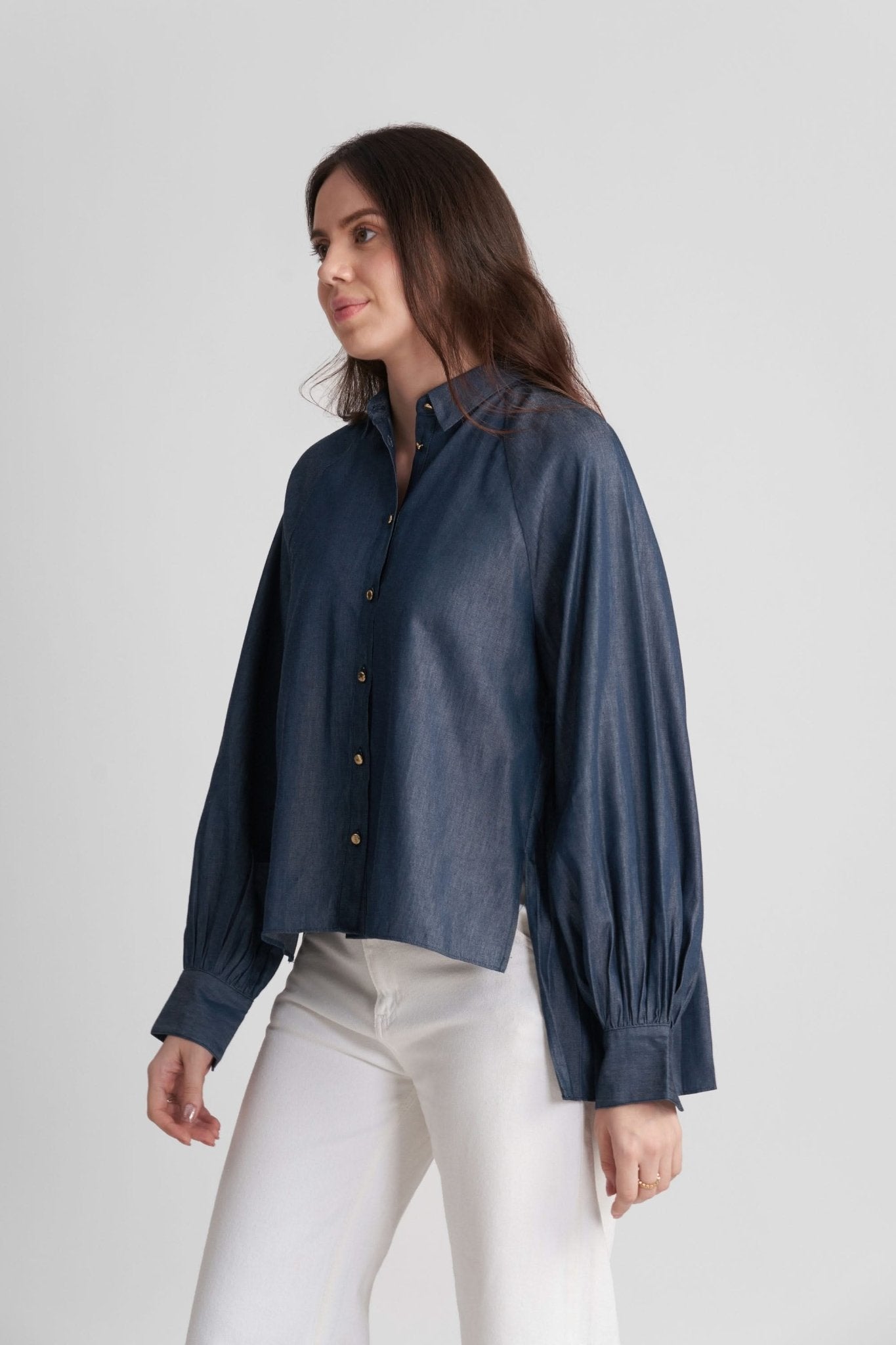 LIVIA COTTON DENIM SHIRT WITH PLEAT DETAIL - Sunday Story