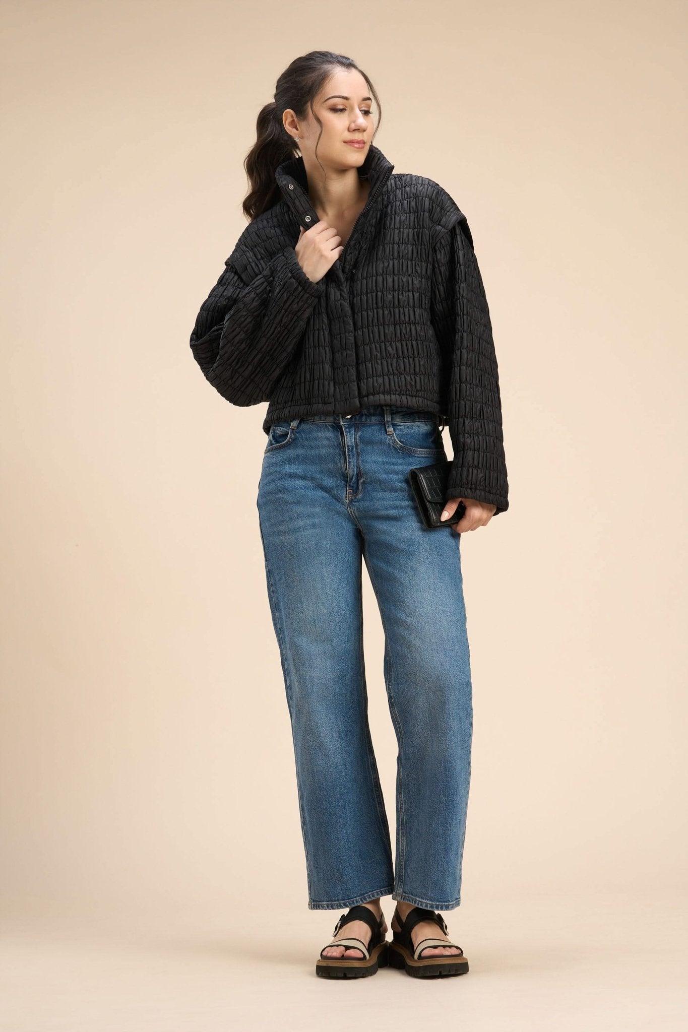 OLLY OVERSIZED JACKET WITH UNIQUE CRINKLED QUILTED PATTERN - Sunday Story