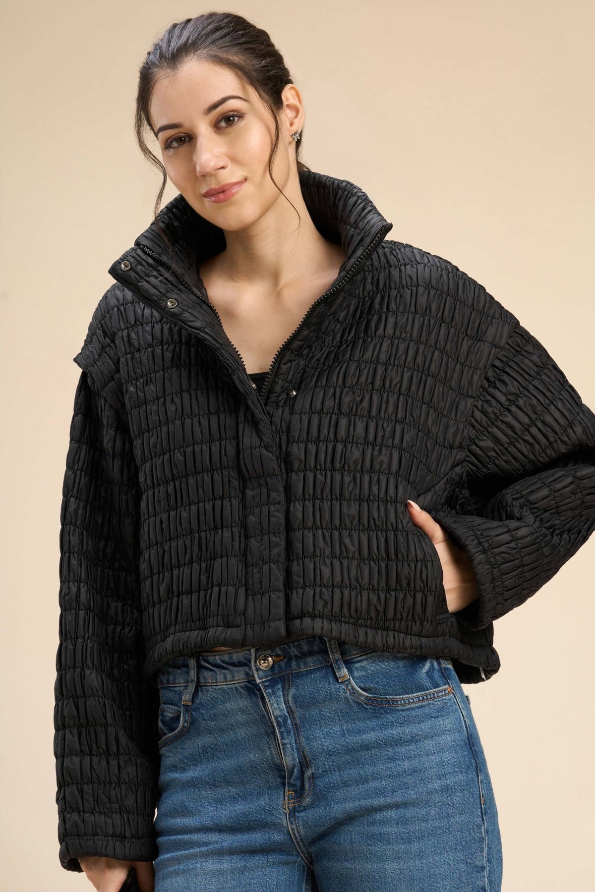 OLLY OVERSIZED JACKET WITH UNIQUE CRINKLED QUILTED PATTERN - Sunday Story