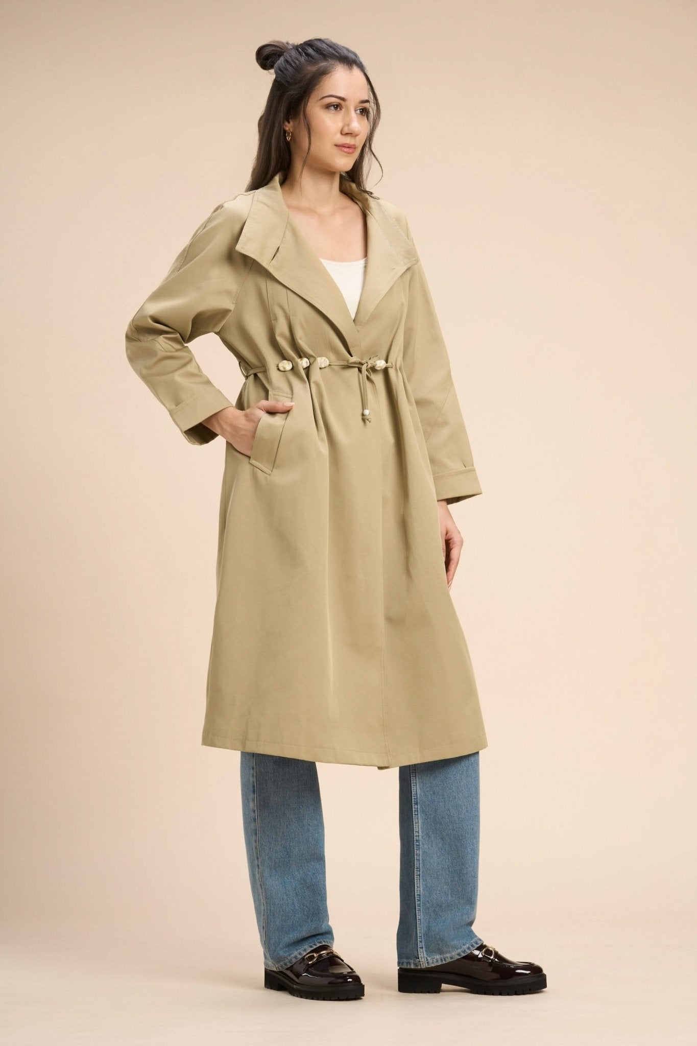 RESSE TRENCH COAT WITH A UNIQUE DRAWSTRING DETAIL - Sunday Story