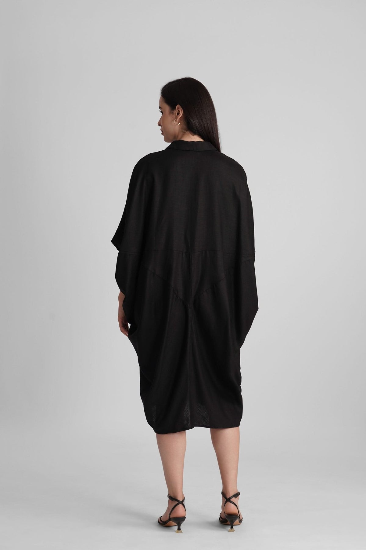 SHIRI RELAXED KAFTAN MIDI DRESS WITH ADJUSTABLE BELT - Sunday Story