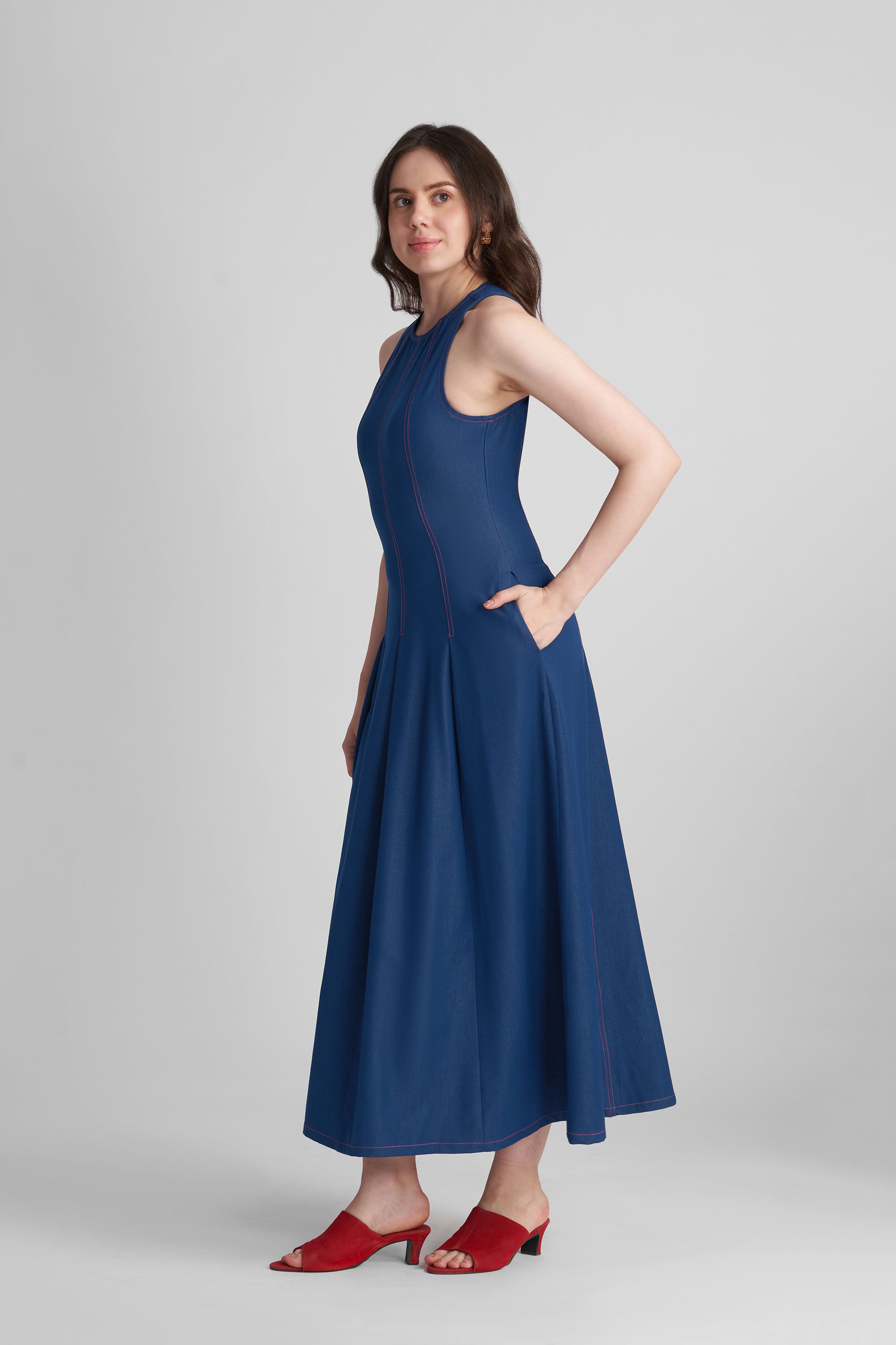 MAXINE FIT AND FLARE MIDI DRESS - Sunday Story