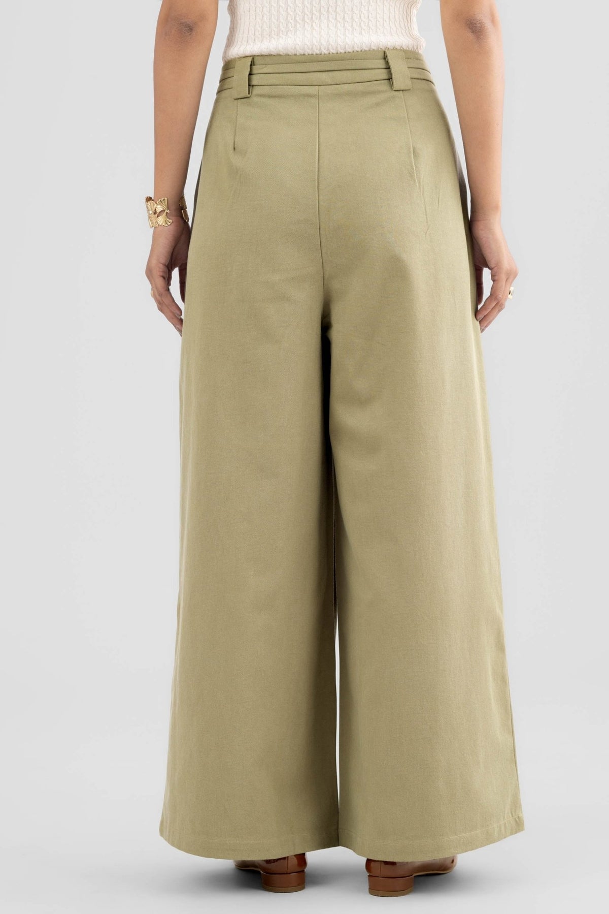 ALINA WIDE ANKLE PLEATED PANT WITH JEWEL BUTTON AND ROPE BELT - Sunday Story