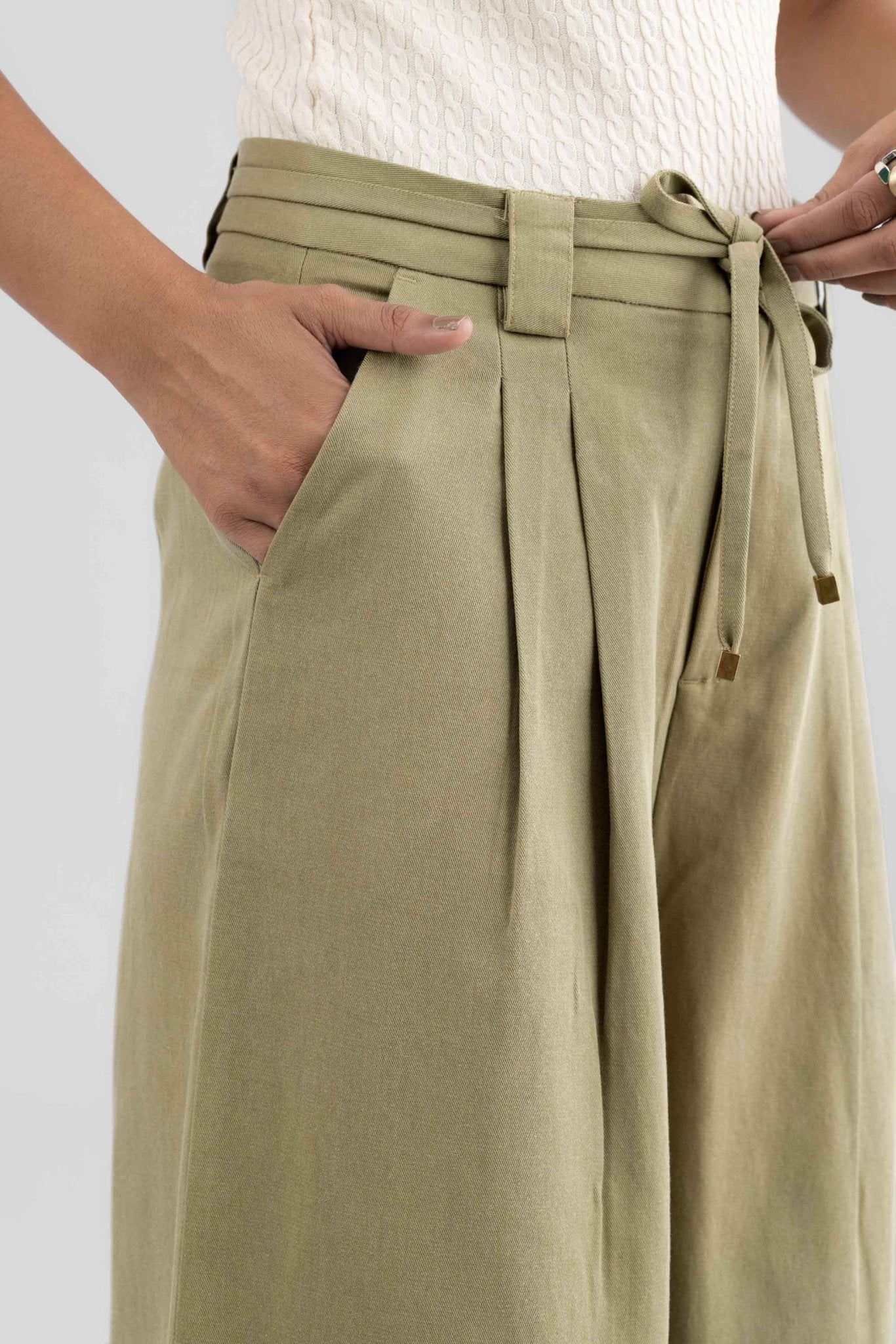 ALINA WIDE ANKLE PLEATED PANT WITH JEWEL BUTTON AND ROPE BELT - Sunday Story