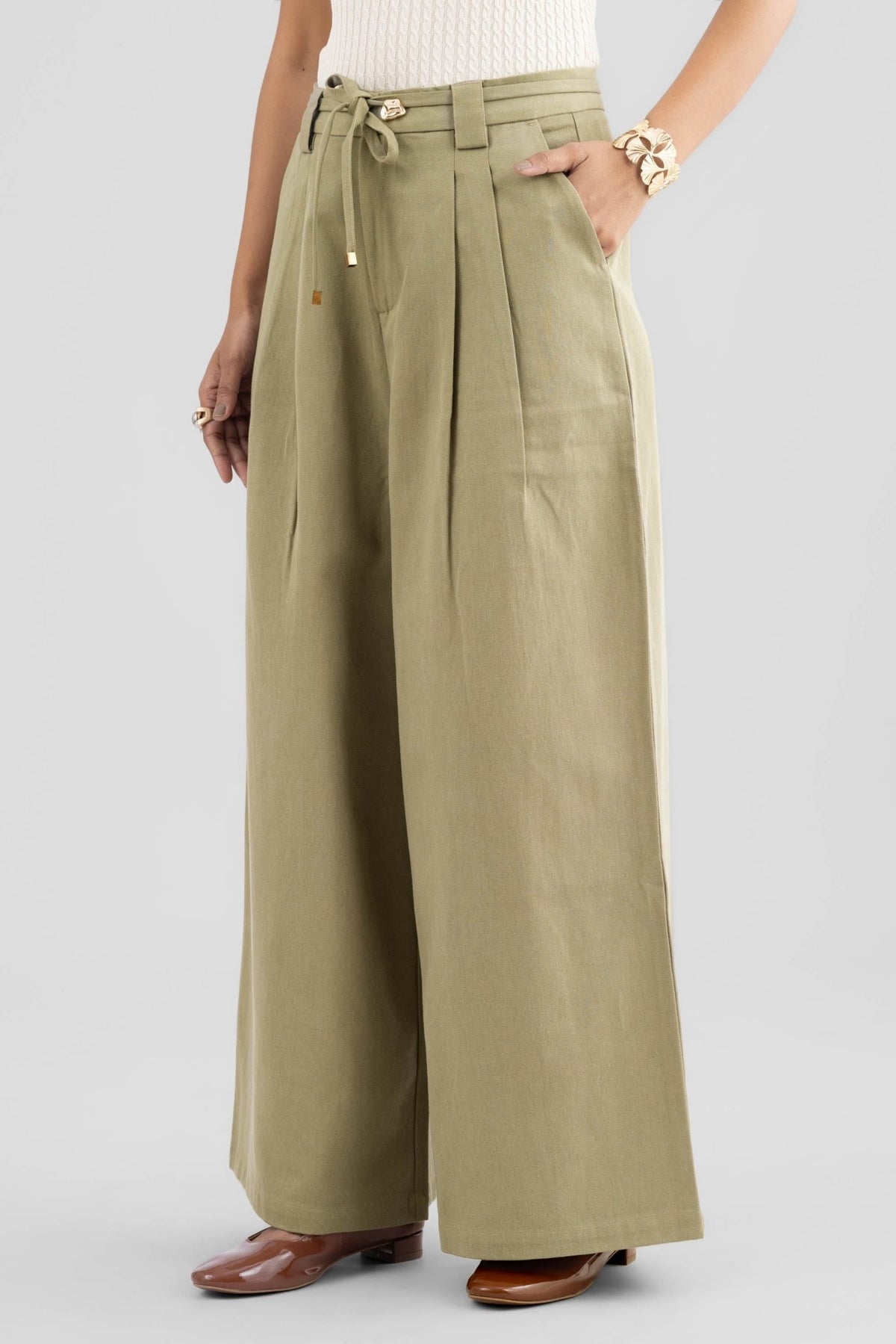 ALINA WIDE ANKLE PLEATED PANT WITH JEWEL BUTTON AND ROPE BELT - Sunday Story