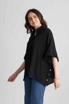 ANNE KAFTAN SHIRT WITH STATEMENT BUTTONS - Sunday Story