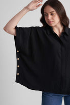 ANNE KAFTAN SHIRT WITH STATEMENT BUTTONS - Sunday Story