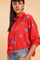 BELLE OVERSIZED POLKA PRINT VISCOSE SHIRT WITH SPLIT BACK - Sunday Story