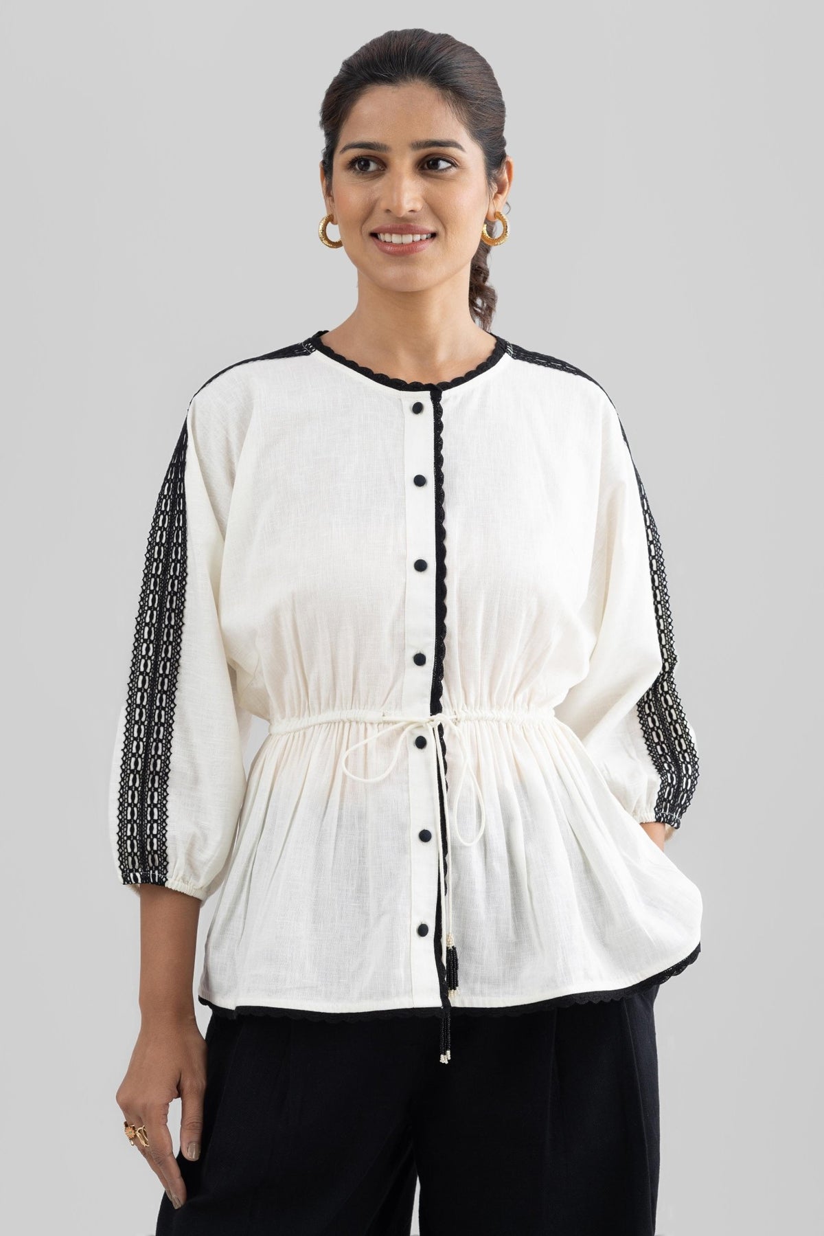 BERN LINEN PEPLUM TOP WITH CONTRAST LACE DETAIL - Sunday Story