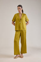 BRIDGET BRIGHT OLIVE LINEN SATIN SCALLOP DETAIL BLAZER & PANT CO-ORD - Sunday Story