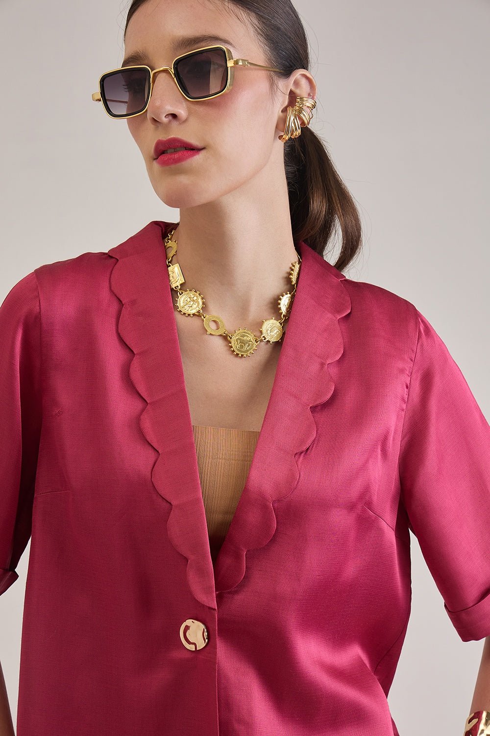 BRIDGET FUCHSIA LINEN SATIN SCALLOP DETAIL BLAZER & PANT CO-ORD - Sunday Story
