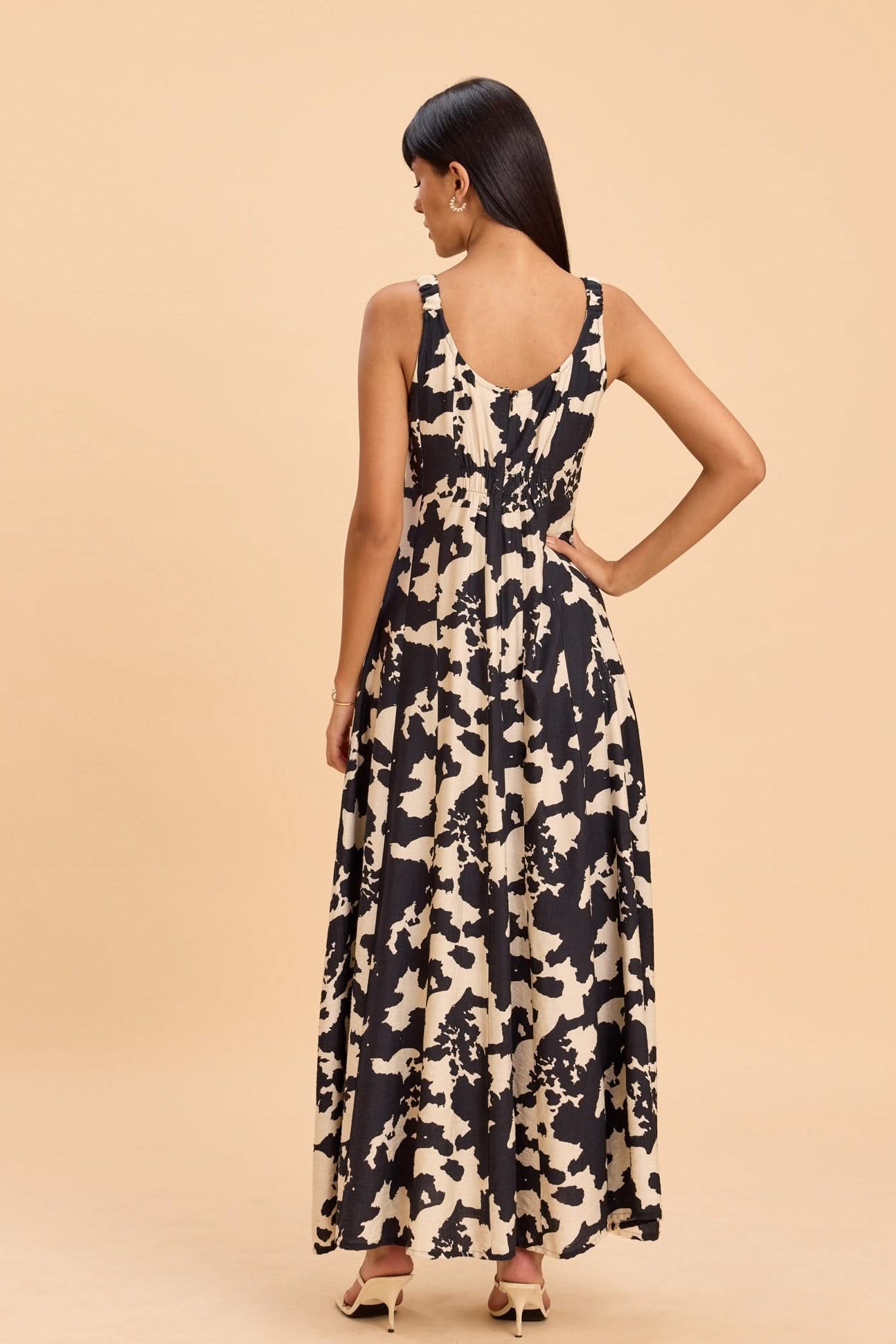 CALI PRINTED PANELLED FLARED MAXI DRESS - Sunday Story