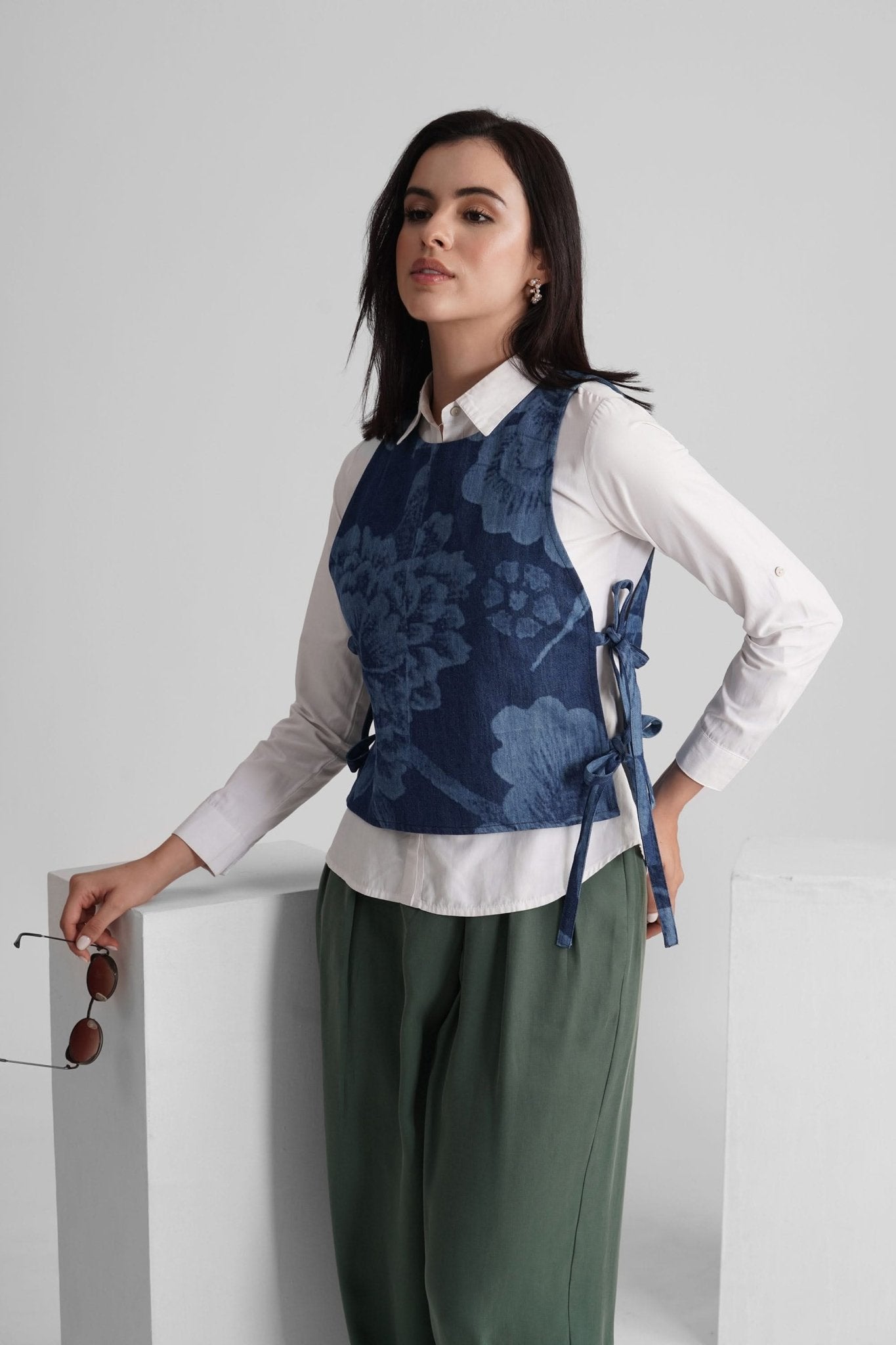 ELENOR SLEEVELESS DENIM BIB WITH SIDE TIE UPS - Sunday Story