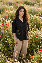 EVE V-NECK SUNDAY EASE TOP WITH POCKETS - Sunday Story