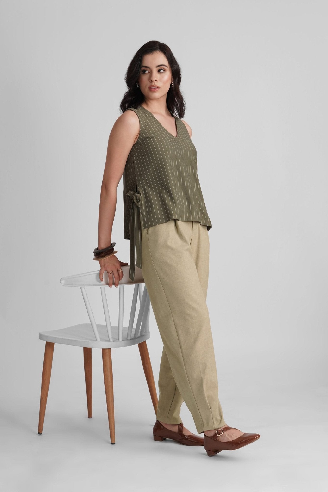 FIORA BARREL ANKLE PANT WITH PLEAT DETAIL - Sunday Story
