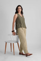 FIORA BARREL ANKLE PANT WITH PLEAT DETAIL - Sunday Story