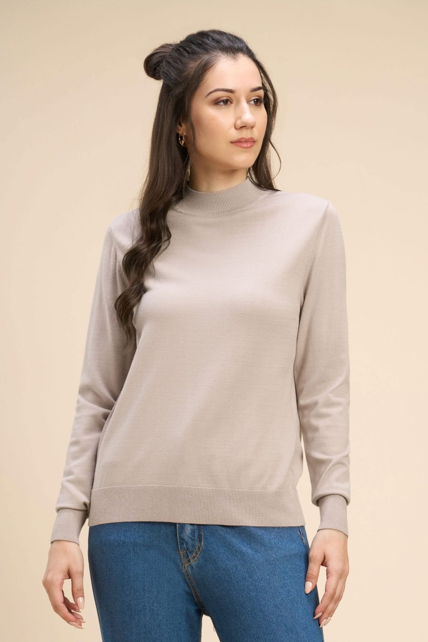 HONEY VISCOSE HIGH NECK PULLOVER - Sunday Story