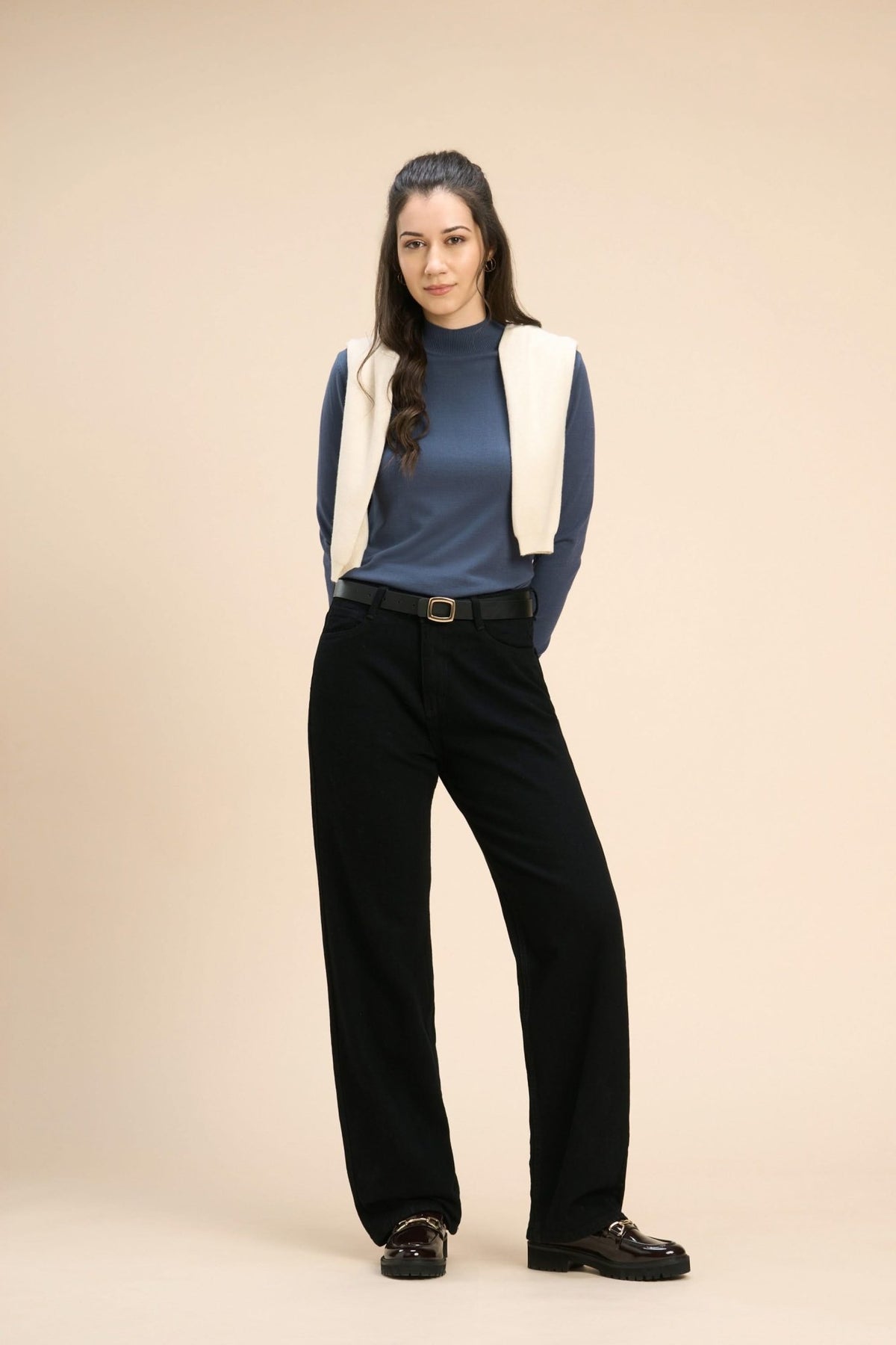 HONEY VISCOSE HIGH NECK PULLOVER - Sunday Story