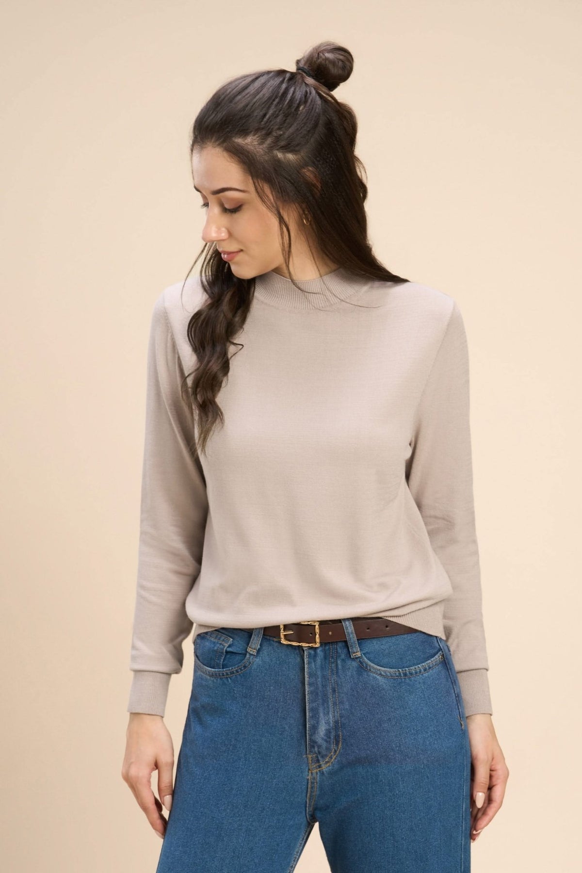 HONEY VISCOSE HIGH NECK PULLOVER - Sunday Story
