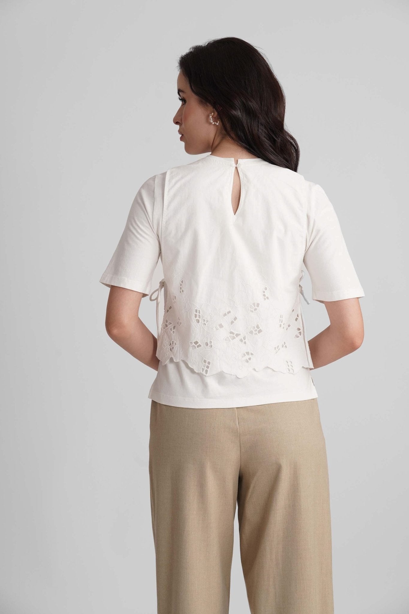 IBIZA COTTON T-SHIRT WITH EMBROIDERED BIB - Sunday Story