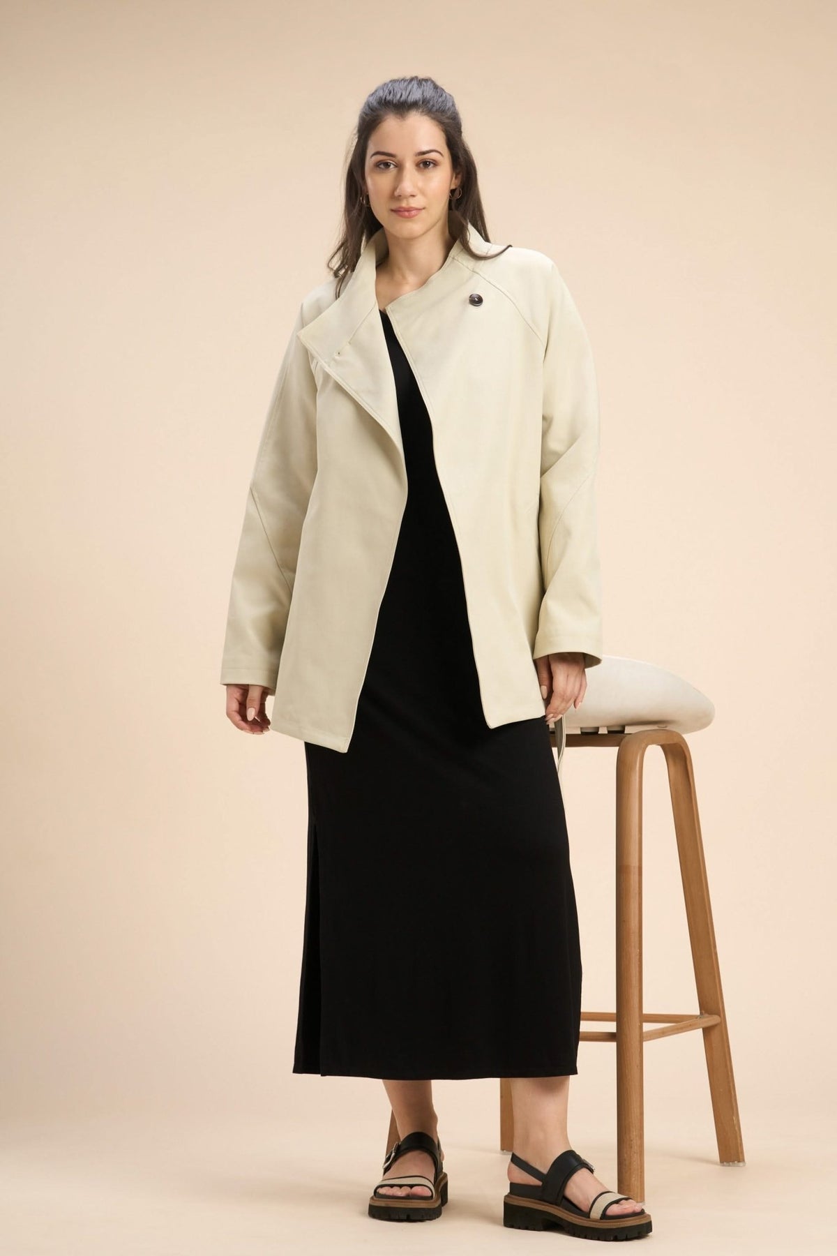 ISLA SHORT TRENCH COAT WITH DETACHABLE BELT - Sunday Story
