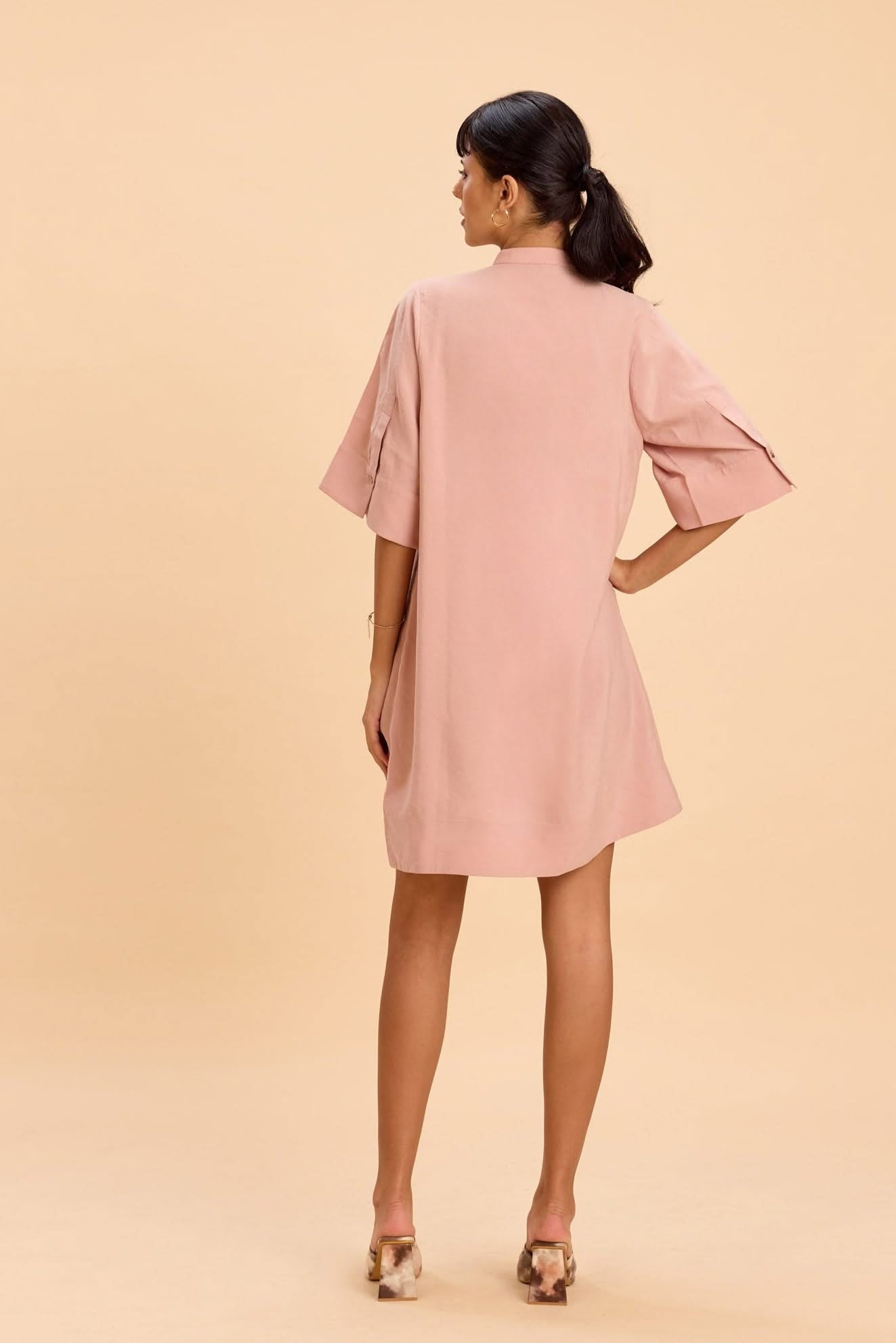 LOTUS VISCOSE BOXY SHIFT DRESS WITH STATEMENT BUTTONS - Sunday Story