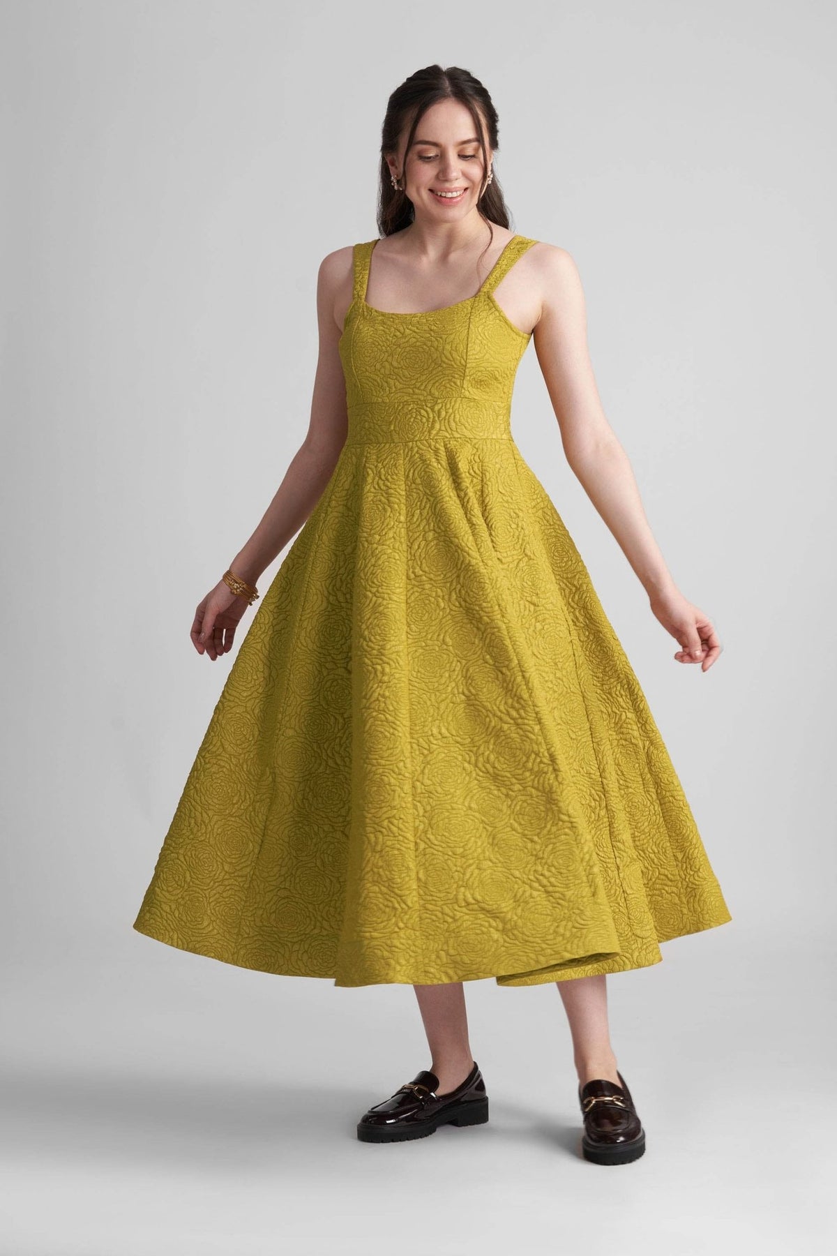 NOLA JACQUARD SLEEVELESS MIDI DRESS - Sunday Story