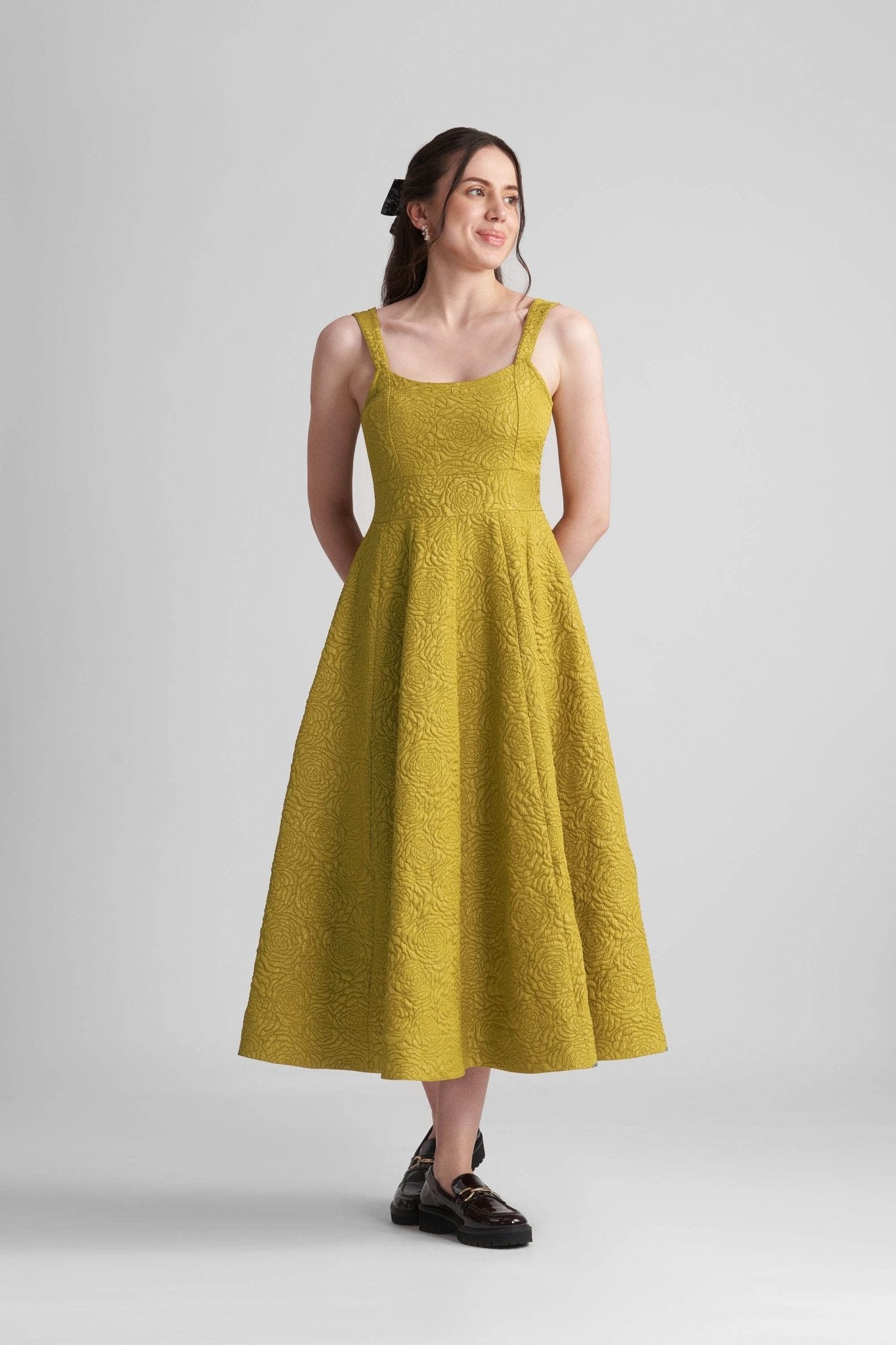 NOLA JACQUARD SLEEVELESS MIDI DRESS - Sunday Story