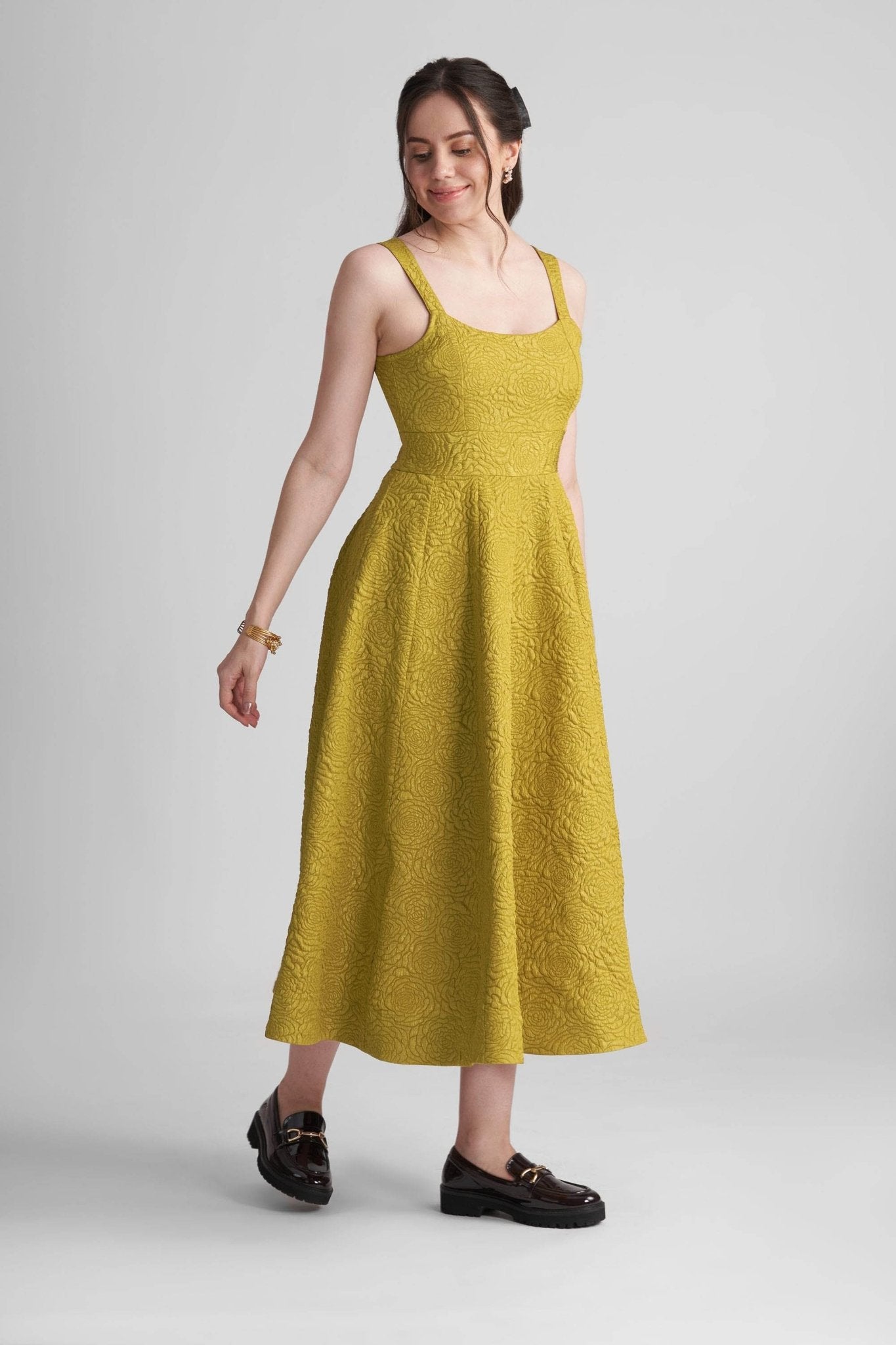 NOLA JACQUARD SLEEVELESS MIDI DRESS - Sunday Story