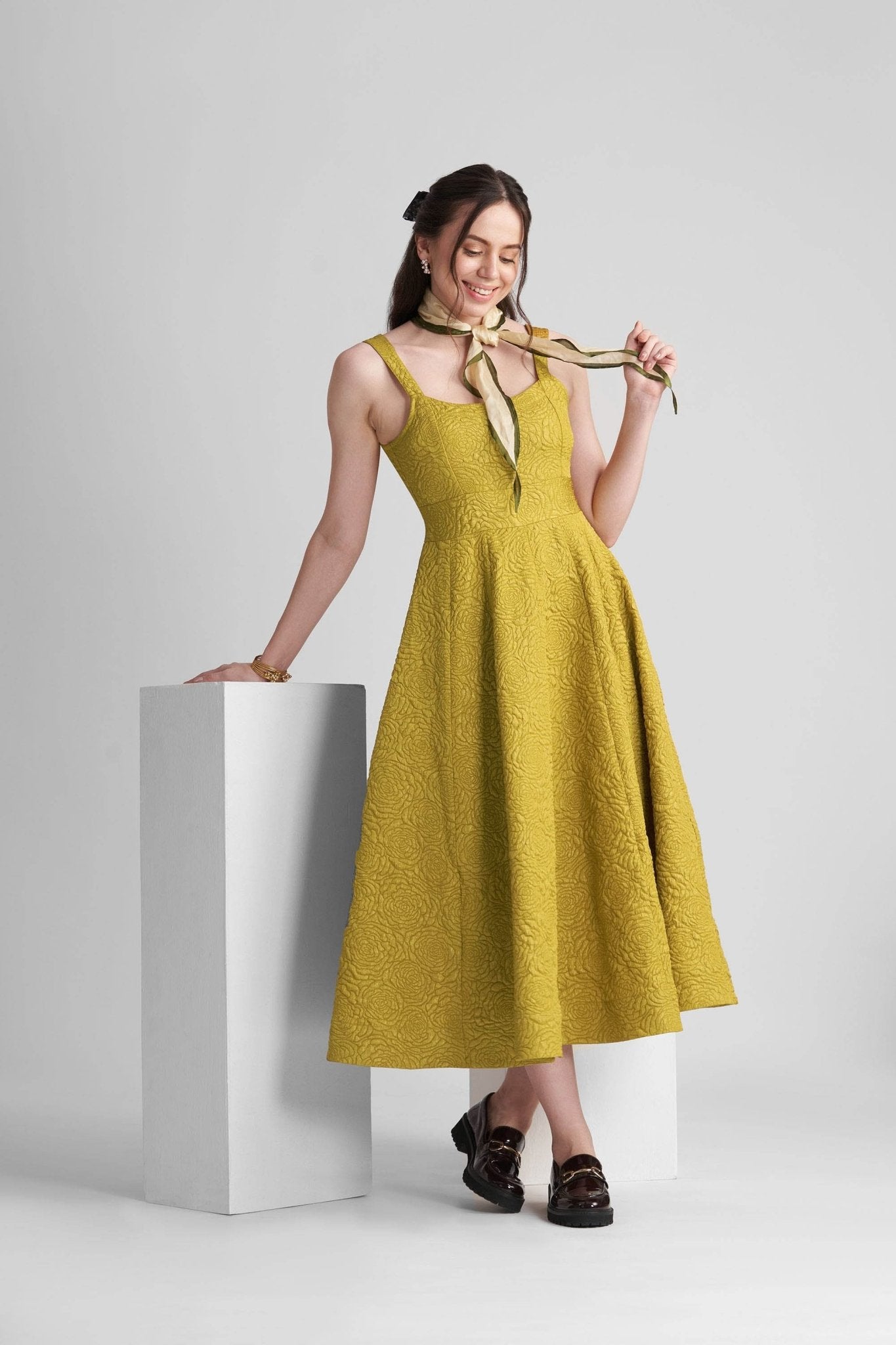 NOLA JACQUARD SLEEVELESS MIDI DRESS - Sunday Story