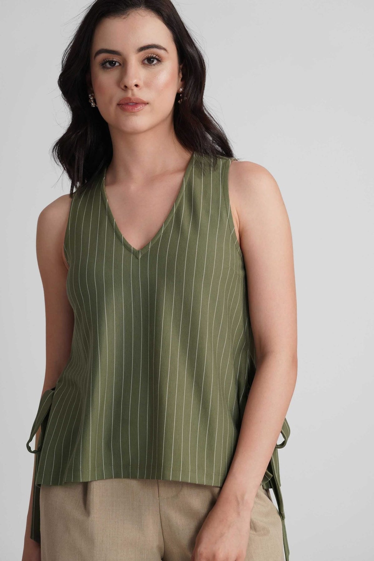 ORANA V-NECK STRIPED BIB TOP - Sunday Story