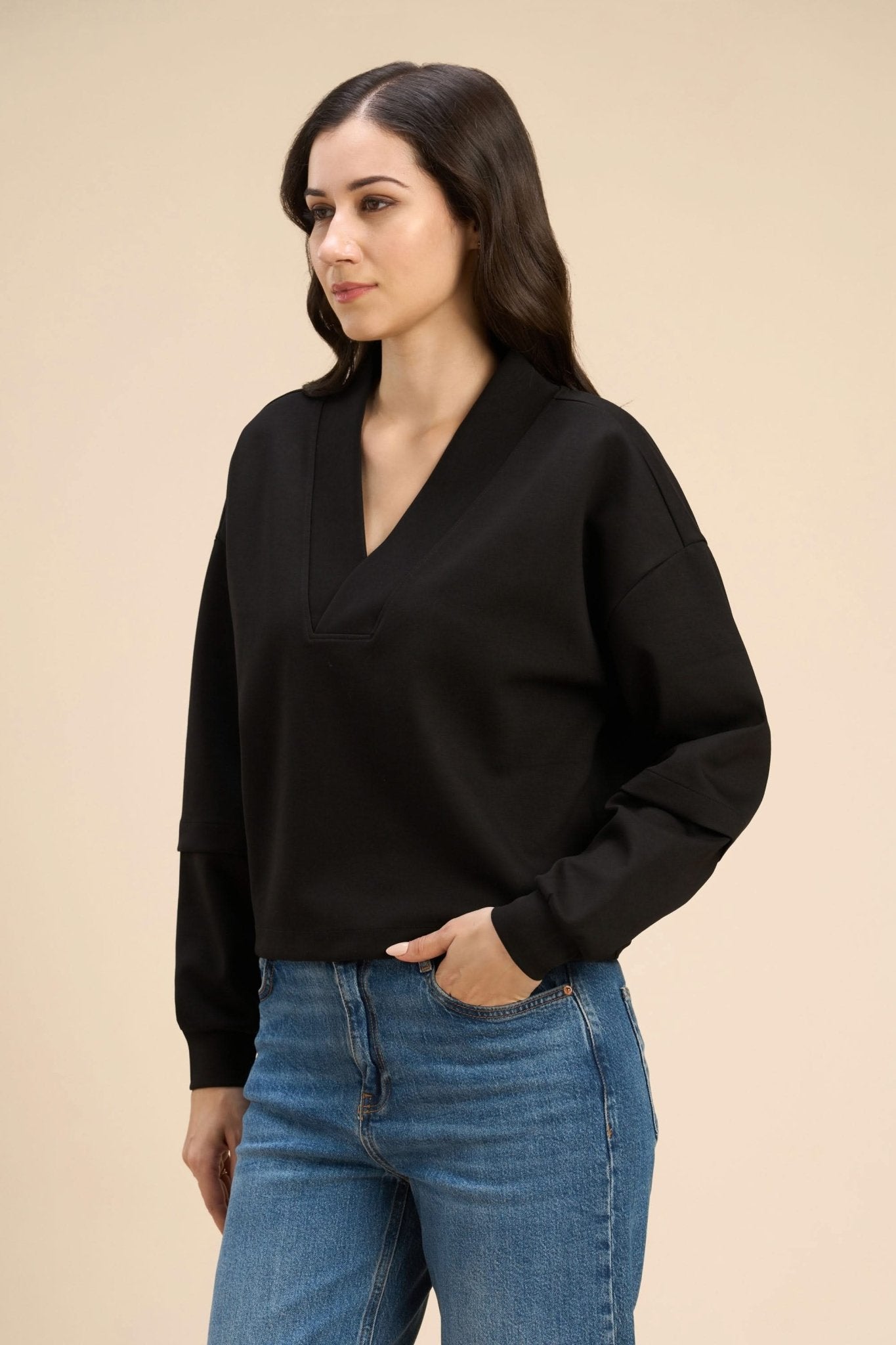 PAMELA V-NECK DROP FULL SLEEVE T-SHIRT IN FLUID JERSEY - Sunday Story