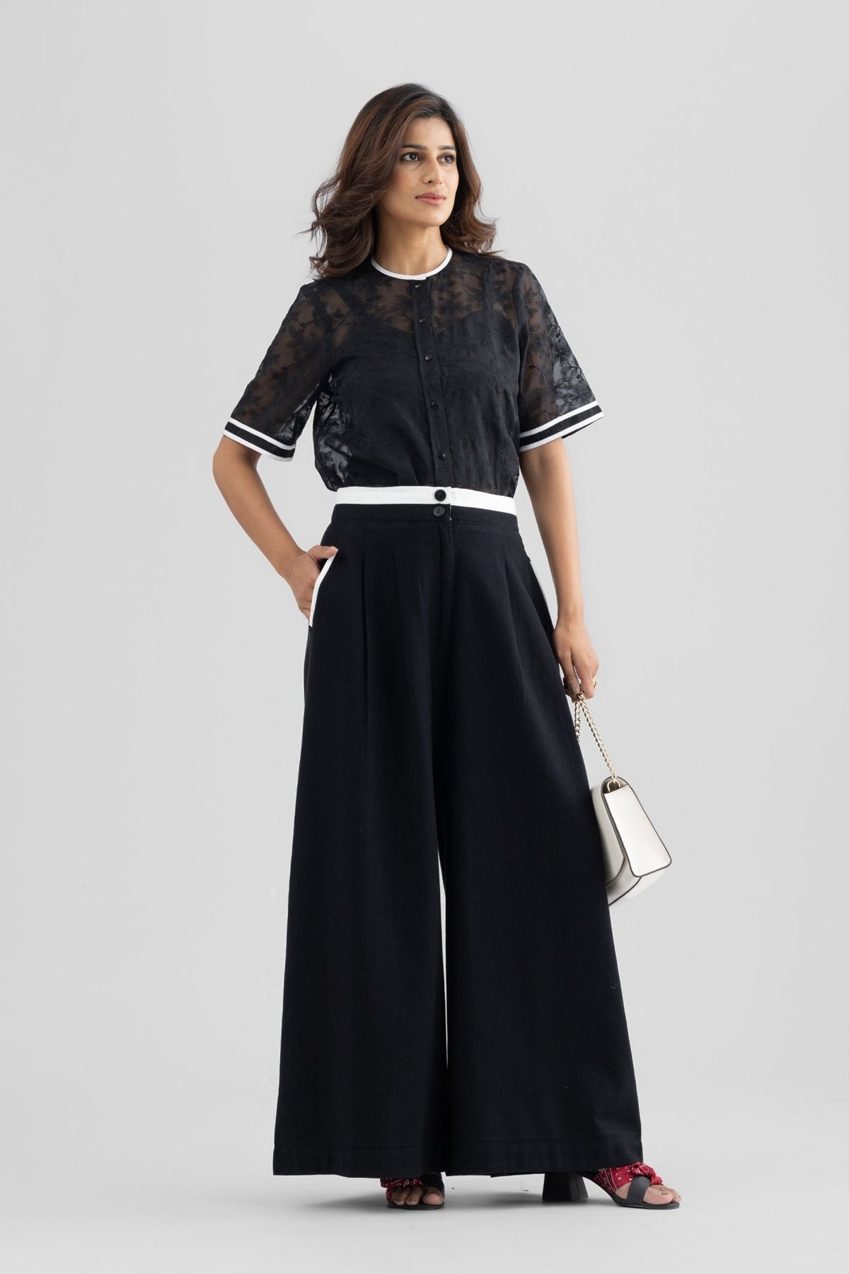 RAYA PLEATED WIDE LEG COTTON PANT WITH CONTRAST DETAILING - Sunday Story