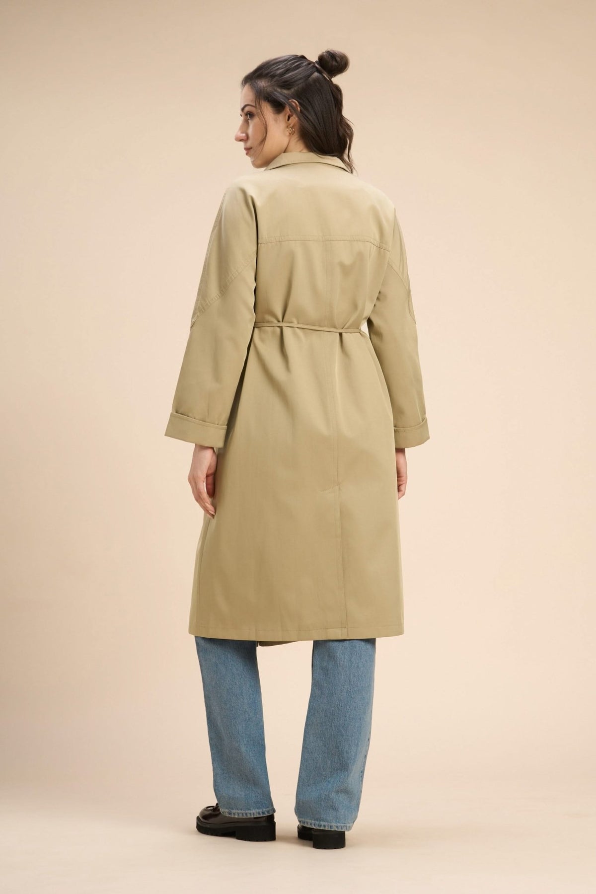 RESSE TRENCH COAT WITH A UNIQUE DRAWSTRING DETAIL - Sunday Story