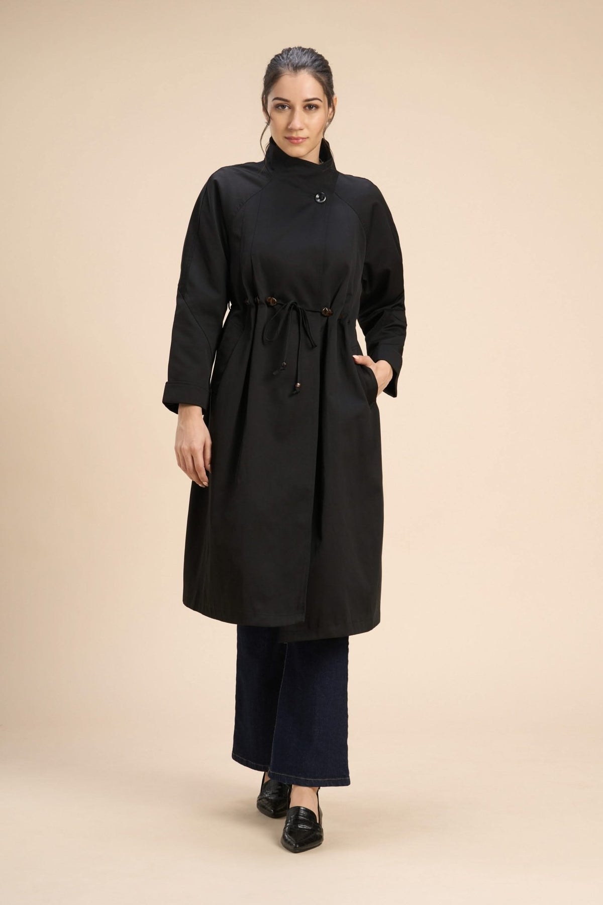 RESSE TRENCH COAT WITH A UNIQUE DRAWSTRING DETAIL - Sunday Story