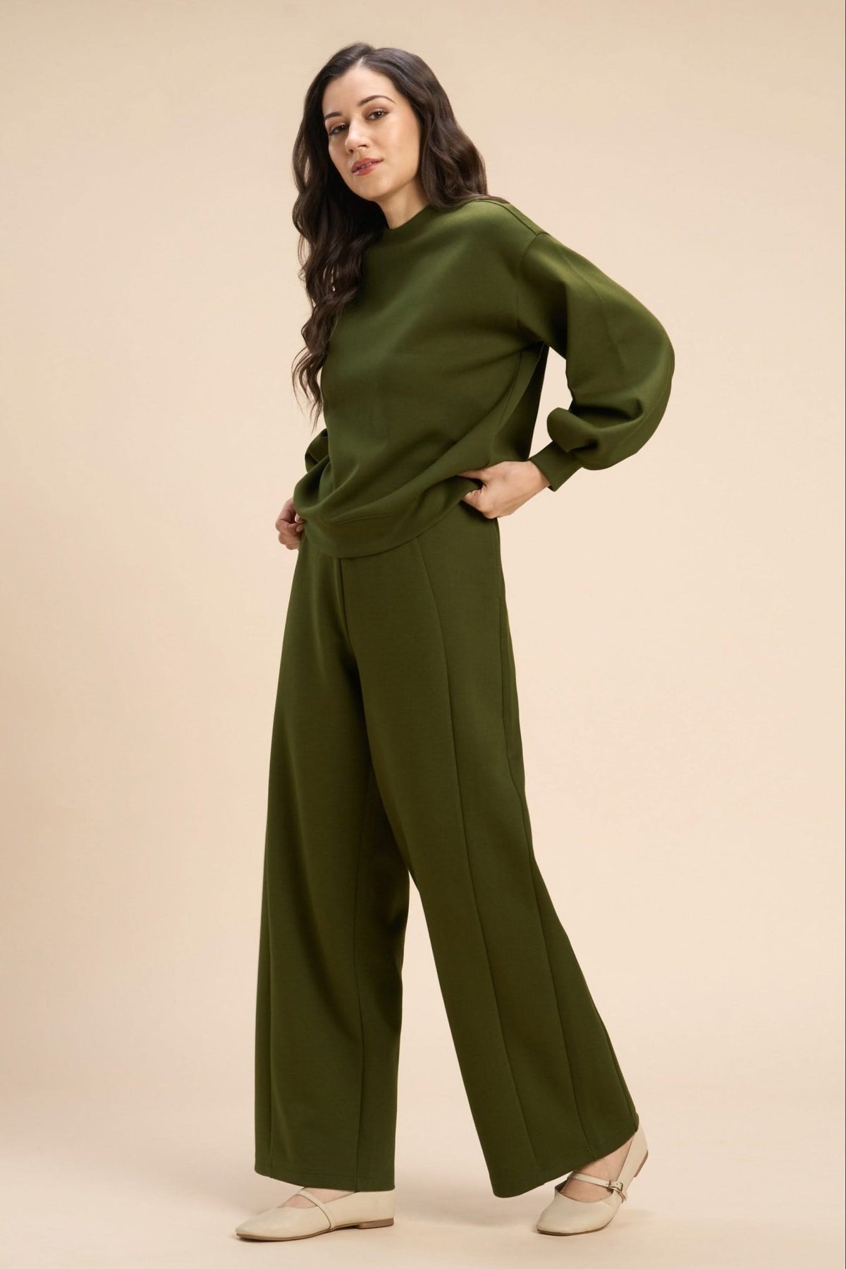 SANDRA JERSEY CO-ORD WITH A BACK CUTOUT - Sunday Story