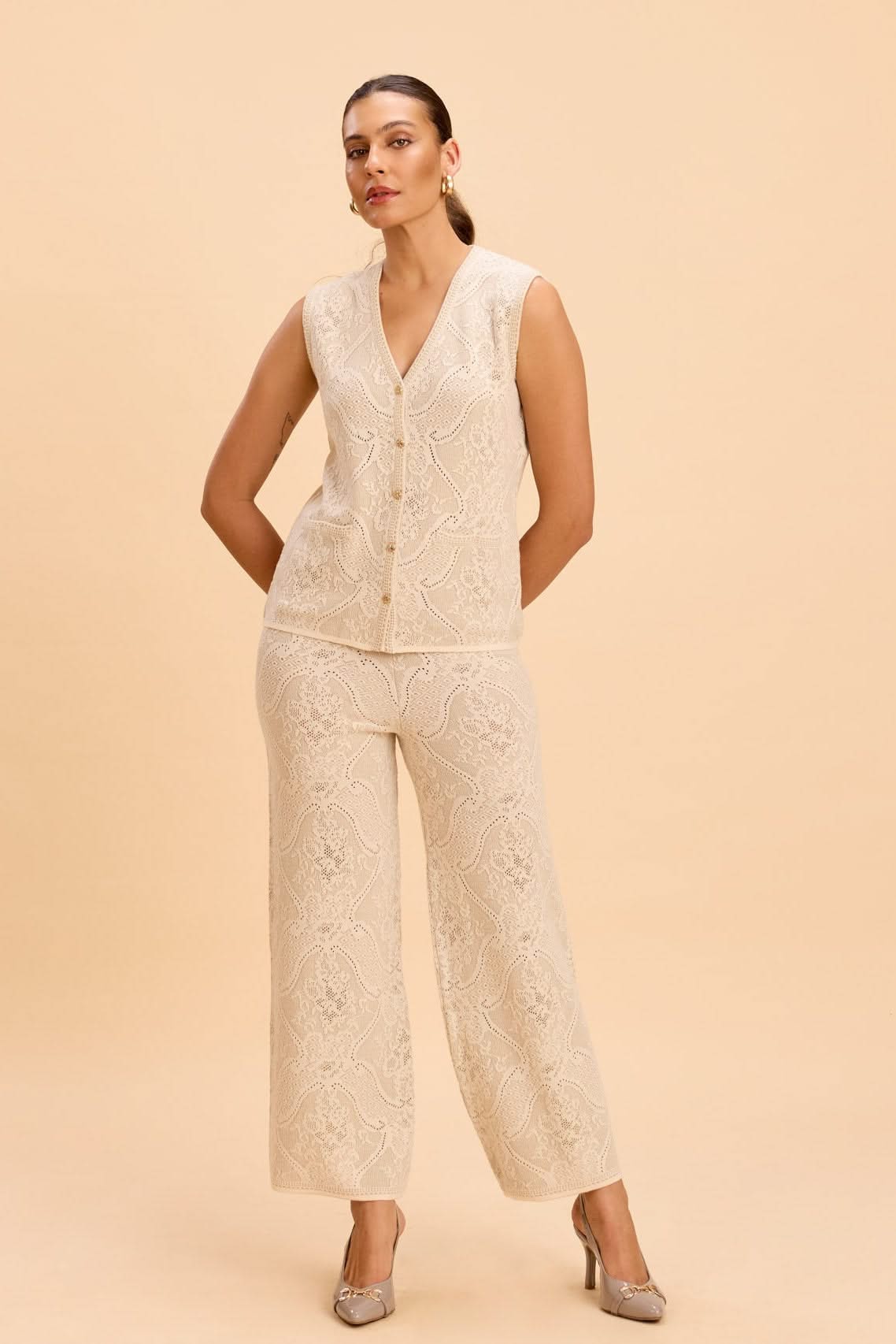 SARAH LACE JACQUARD KNITTED VEST CO-ORD SET - Sunday Story