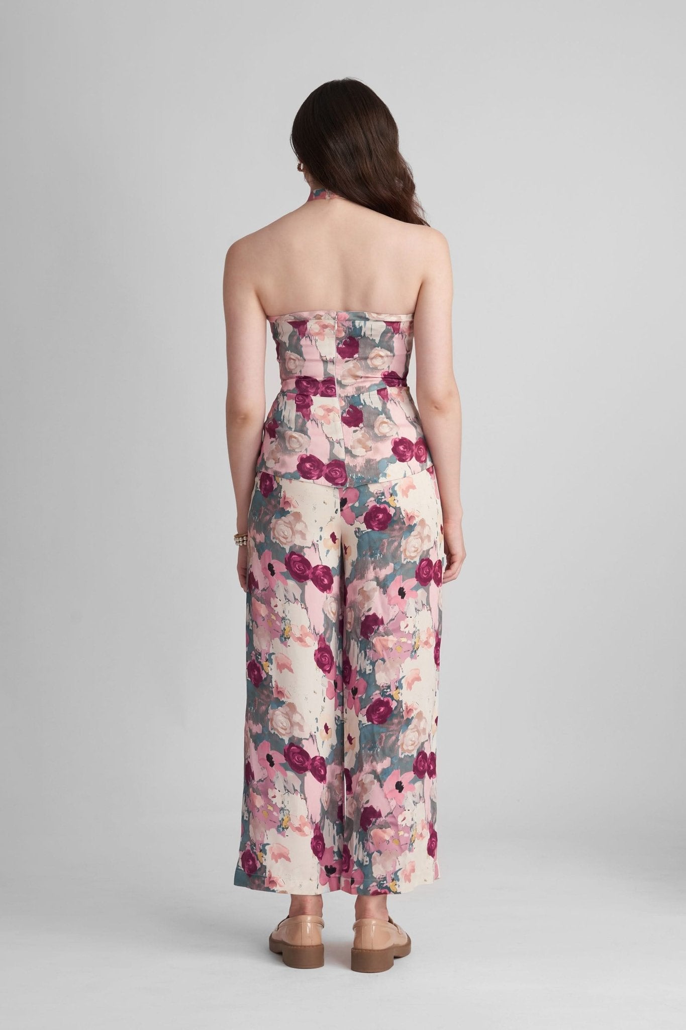 STACIA CO-ORD SET WITH HALTER TOP AND STRAIGHT PANTS IN PRINTED VISCOSE - Sunday Story