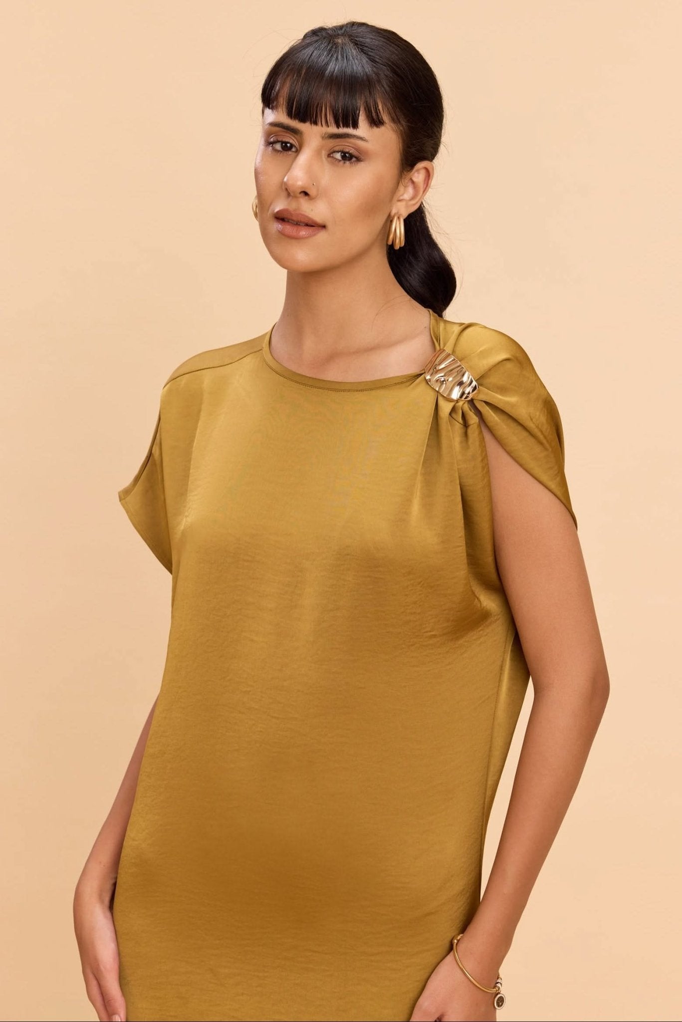 VIOLET ASSYMETRIC NECKLINE COLUMN MIDI DRESS - Sunday Story