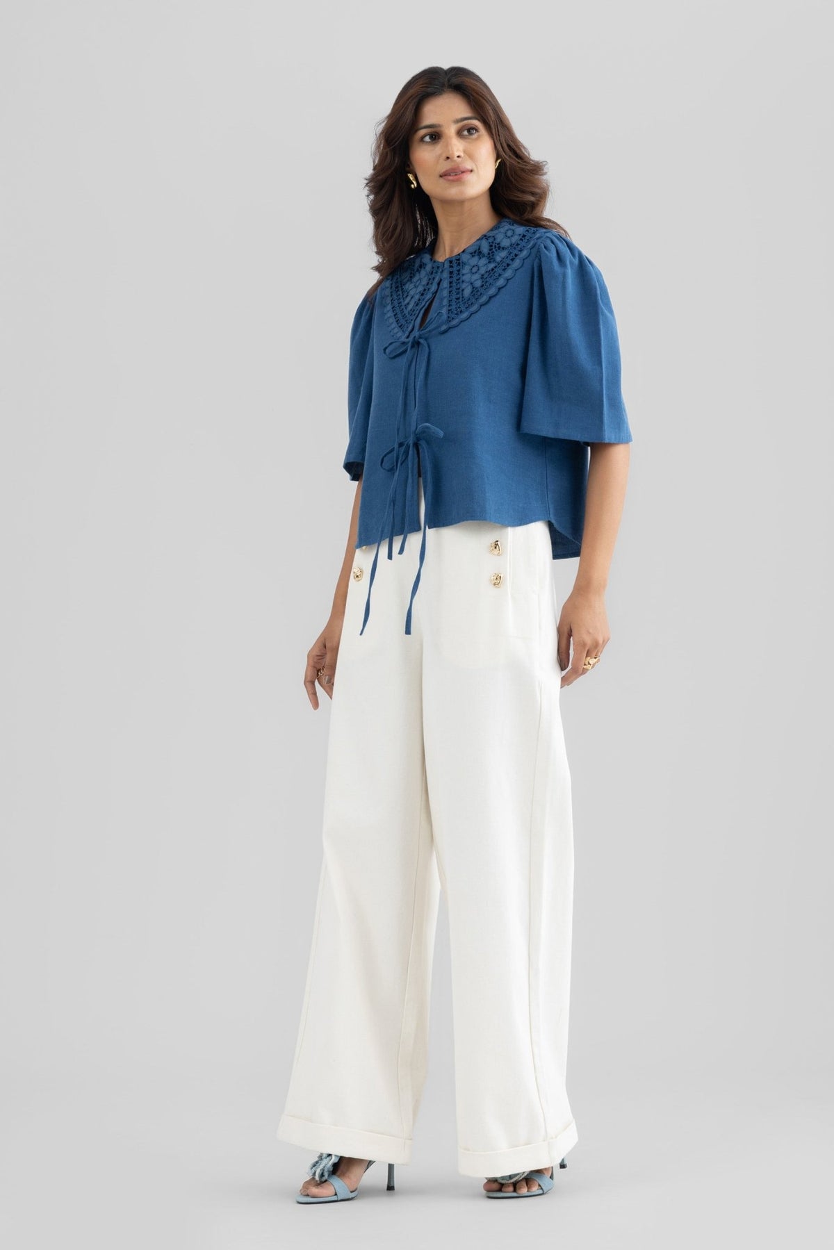 WINIE DENIM TOP WITH EMBROIDERED STATEMENT COLLAR - Sunday Story