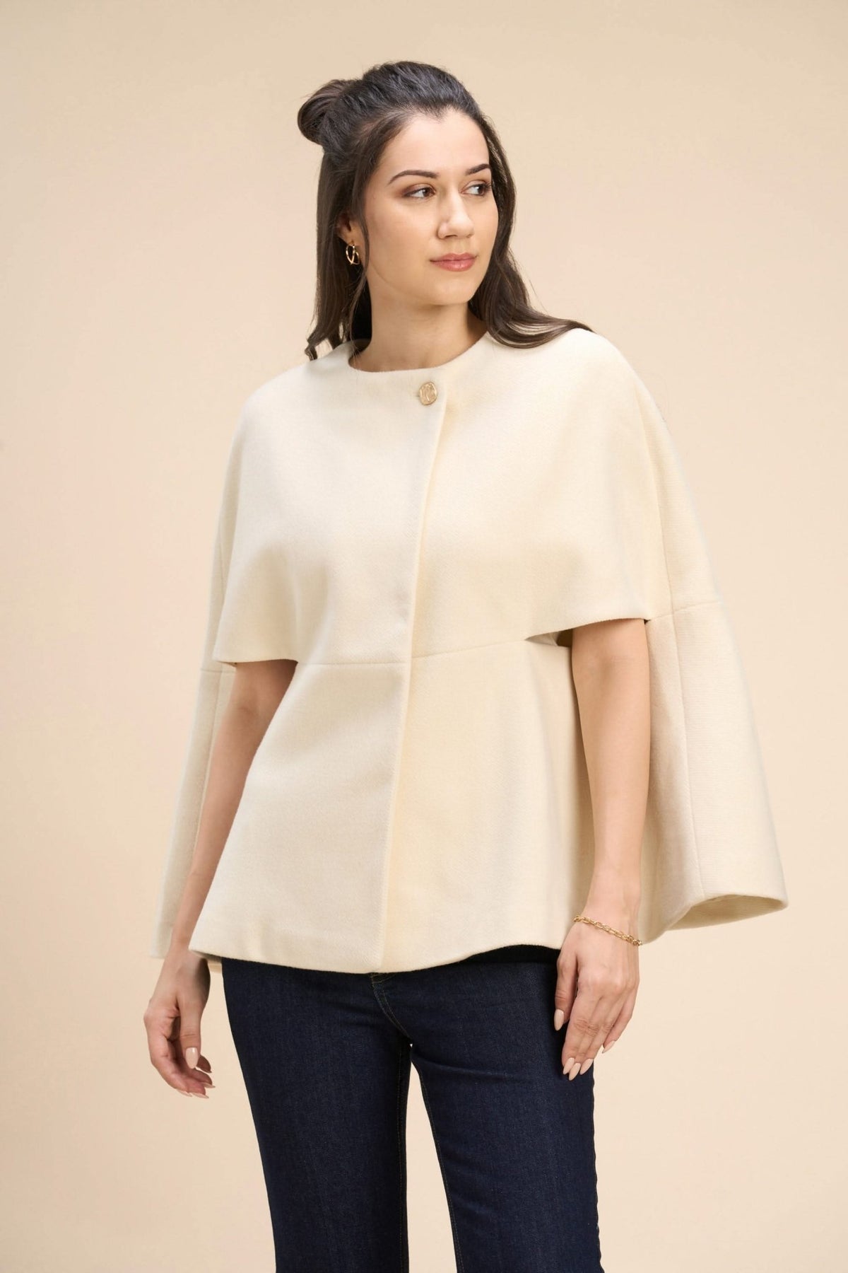 WINNY SUPERIOR WOOL-BLEND CAPE JACKET WITH GOLD BUTTON CLOSURE - Sunday Story
